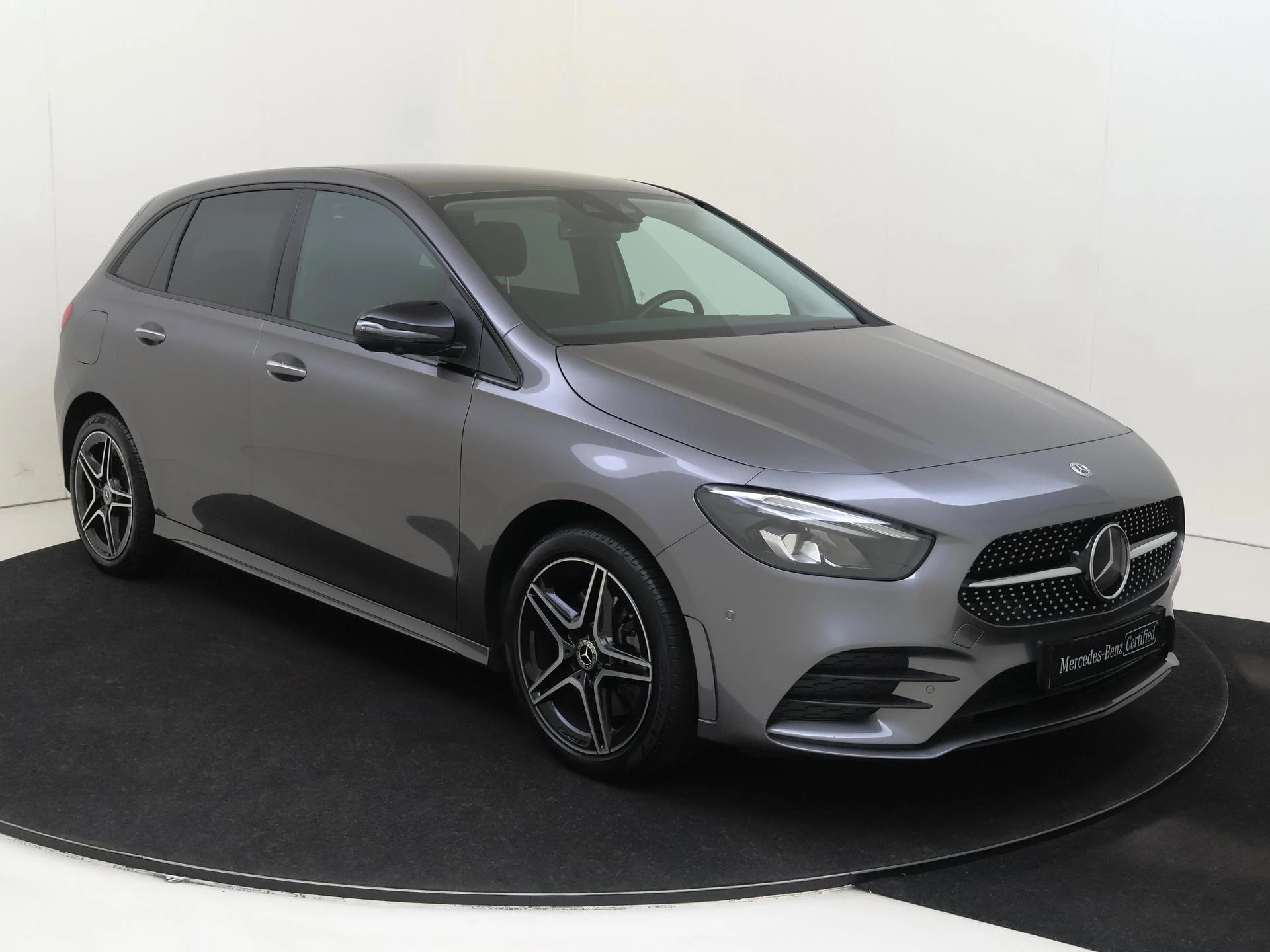 Mercedes-Benz B-Klasse met kenteken 12100 – autofoto 3