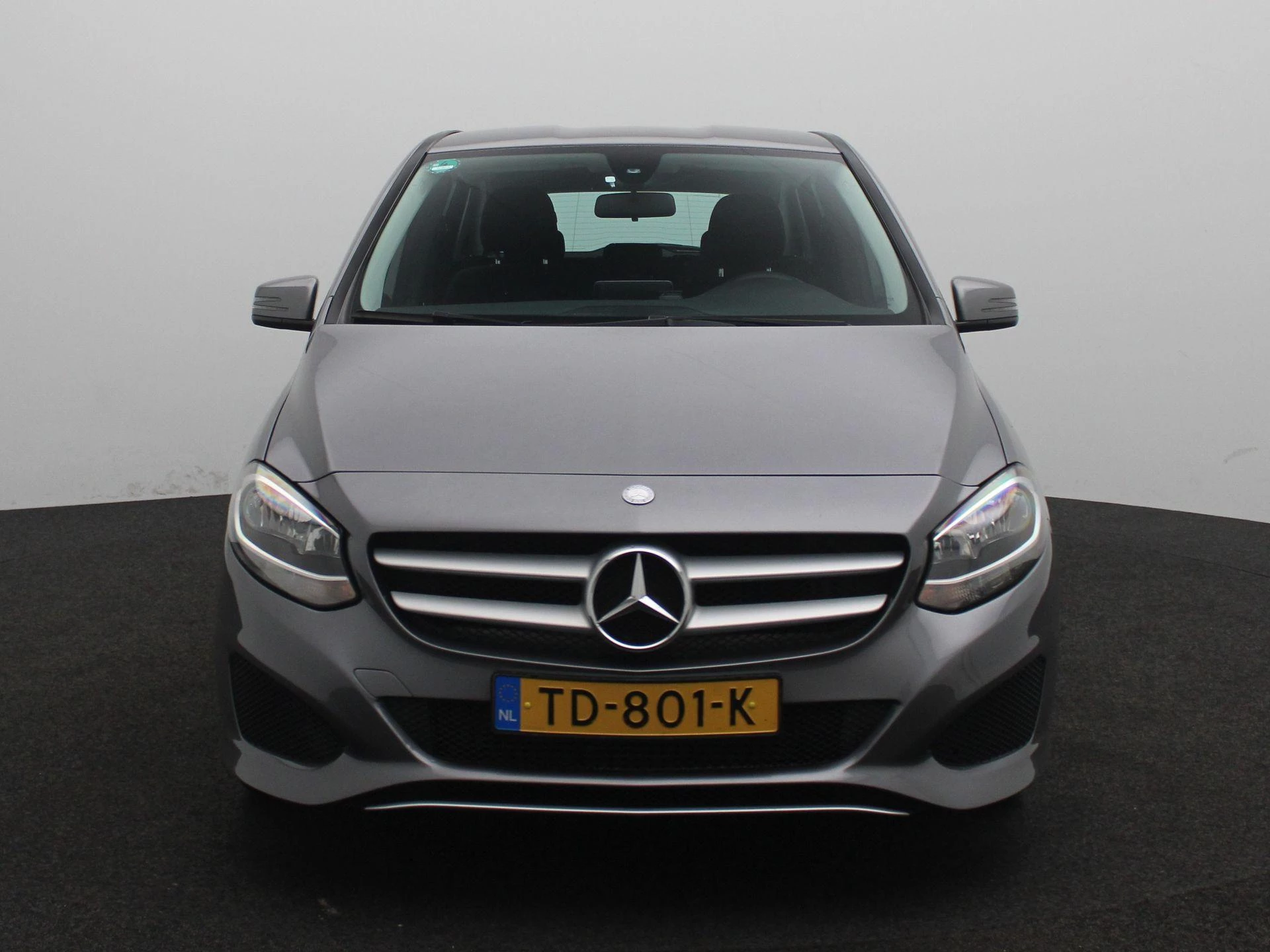 Mercedes-Benz B-Klasse met kenteken 57100 – autofoto 4