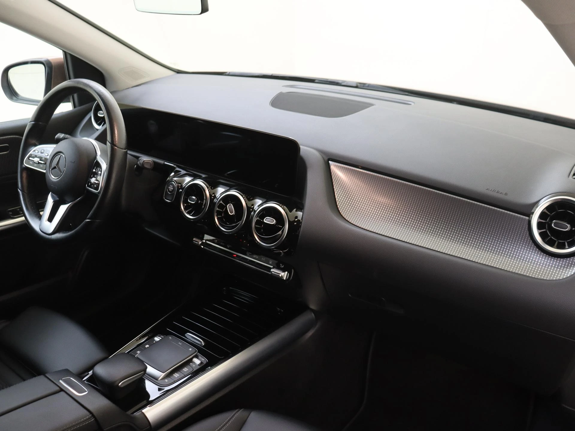 Mercedes-Benz B-Klasse met kenteken 68 – autofoto 5