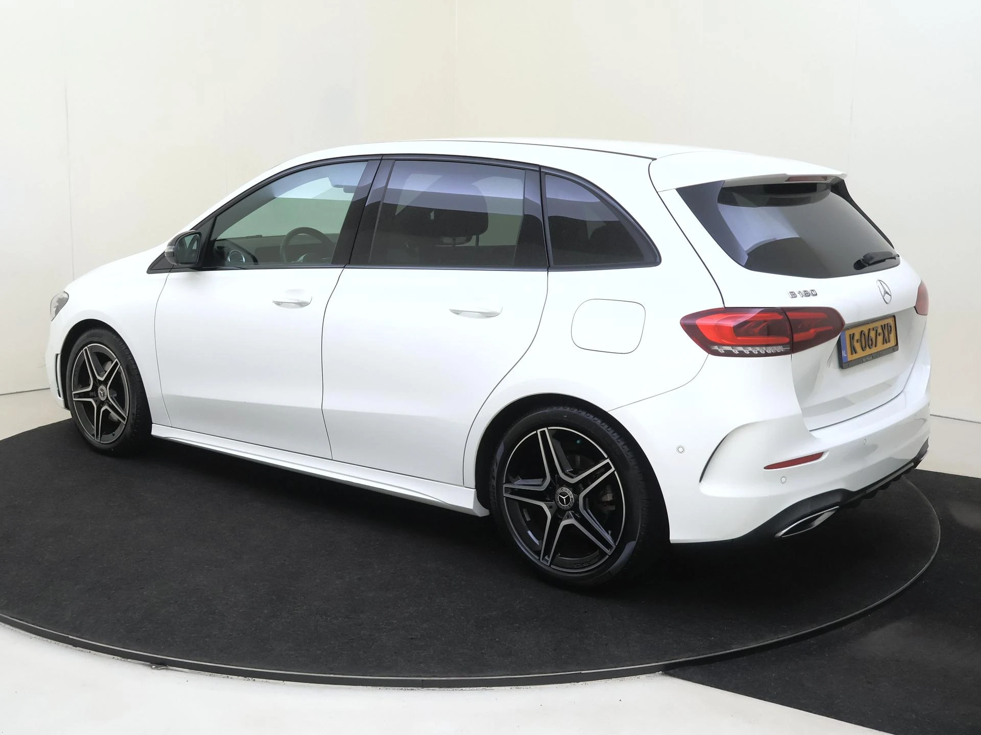 Mercedes-Benz B-Klasse met kenteken K-067-XP – autofoto 4
