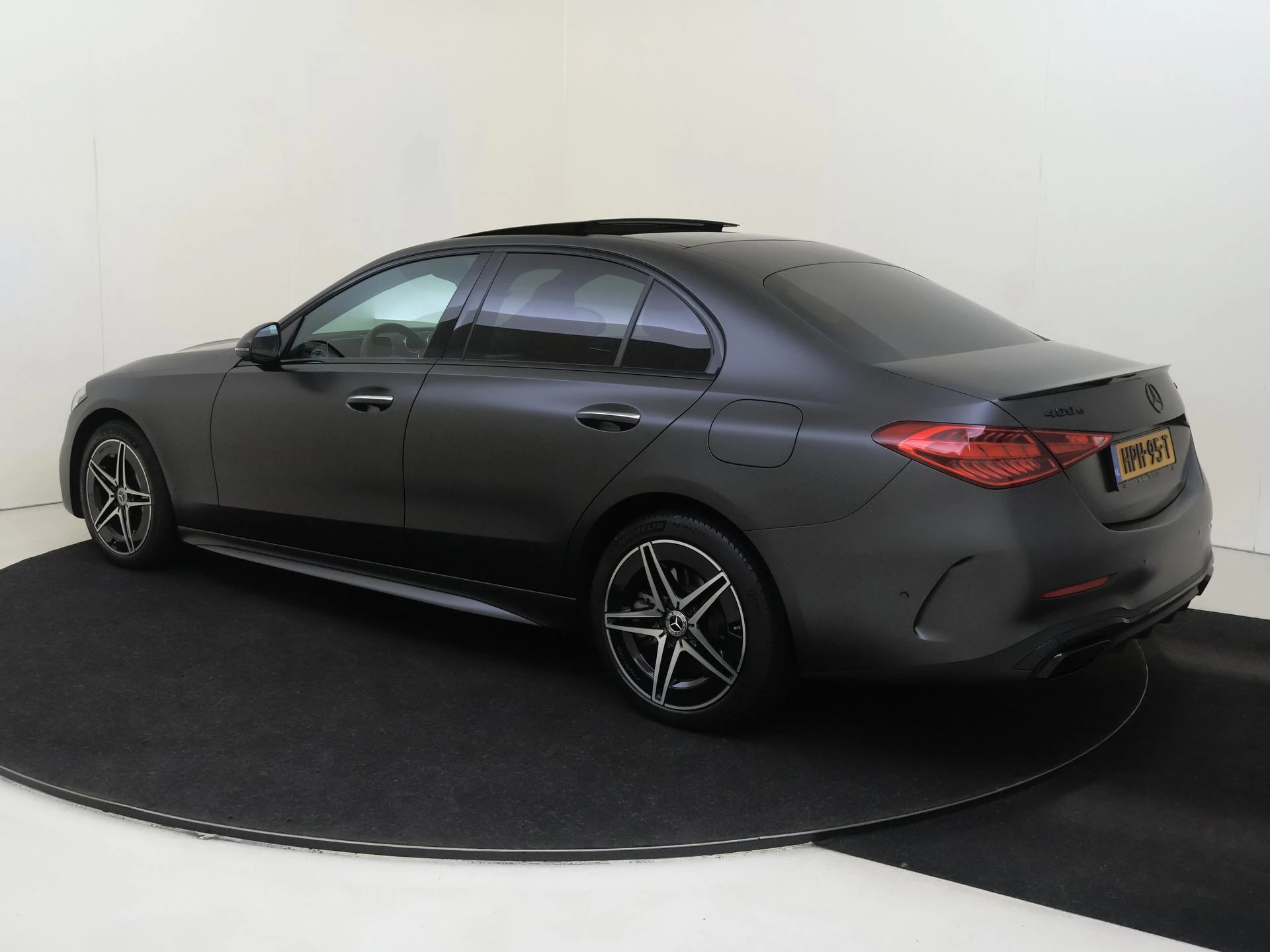 Mercedes-Benz C-Klasse met kenteken 06100 – autofoto 4