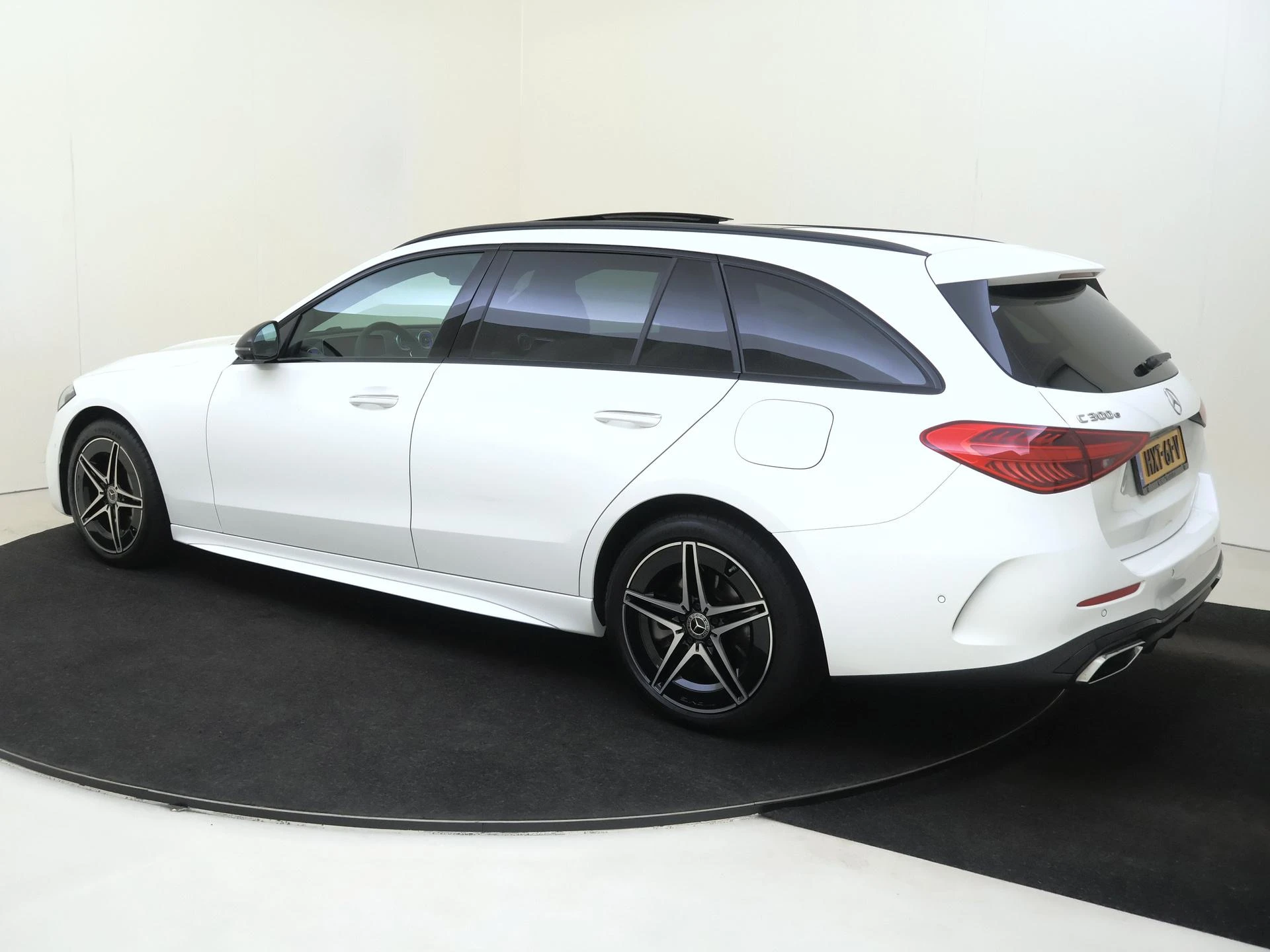 Mercedes-Benz C-Klasse met kenteken 06100 – autofoto 4