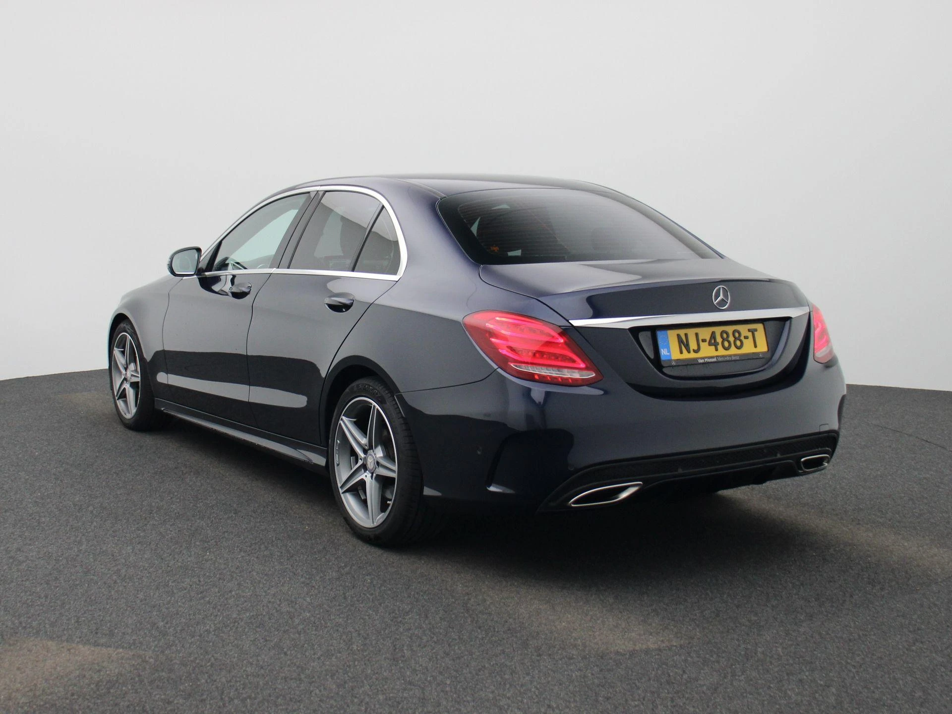Mercedes-Benz C-Klasse met kenteken 57100 – autofoto 3