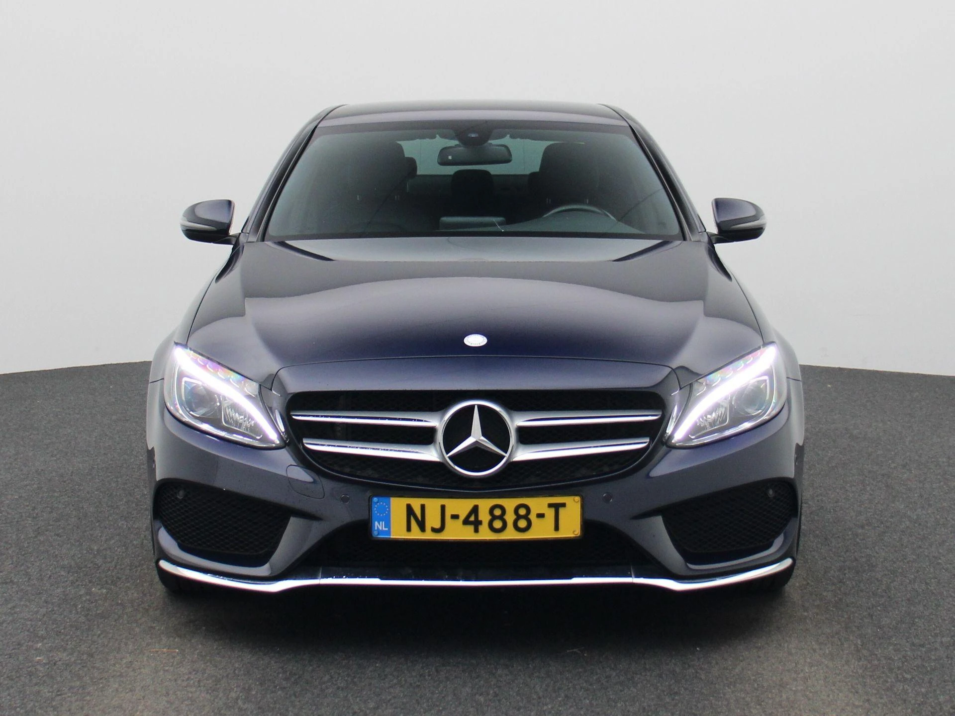 Mercedes-Benz C-Klasse met kenteken 57100 – autofoto 4