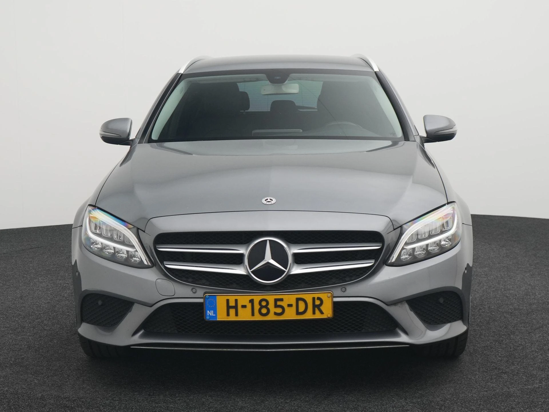 Mercedes-Benz C-Klasse met kenteken 81100 – autofoto 3