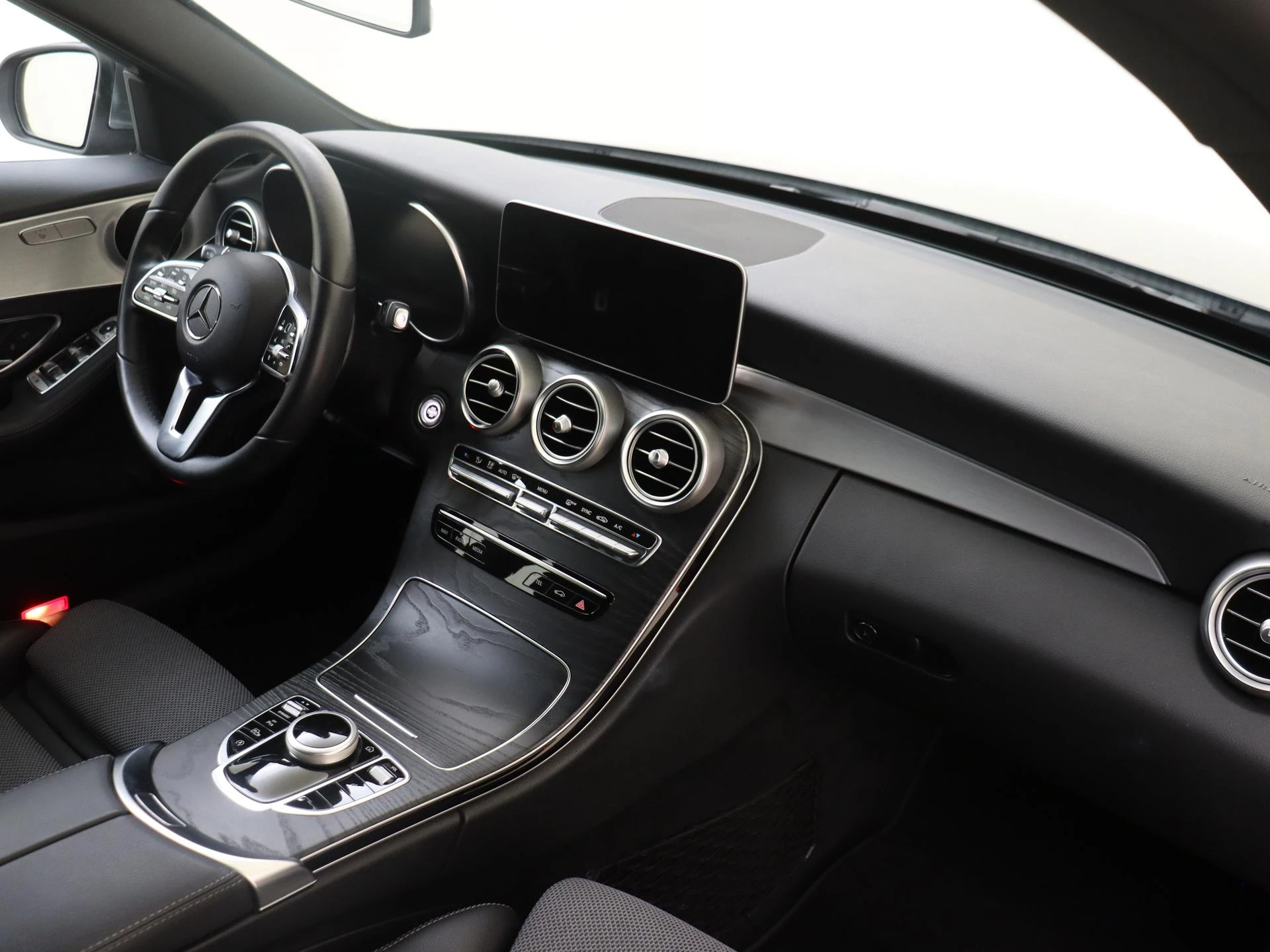 Mercedes-Benz C-Klasse met kenteken 81100 – autofoto 5