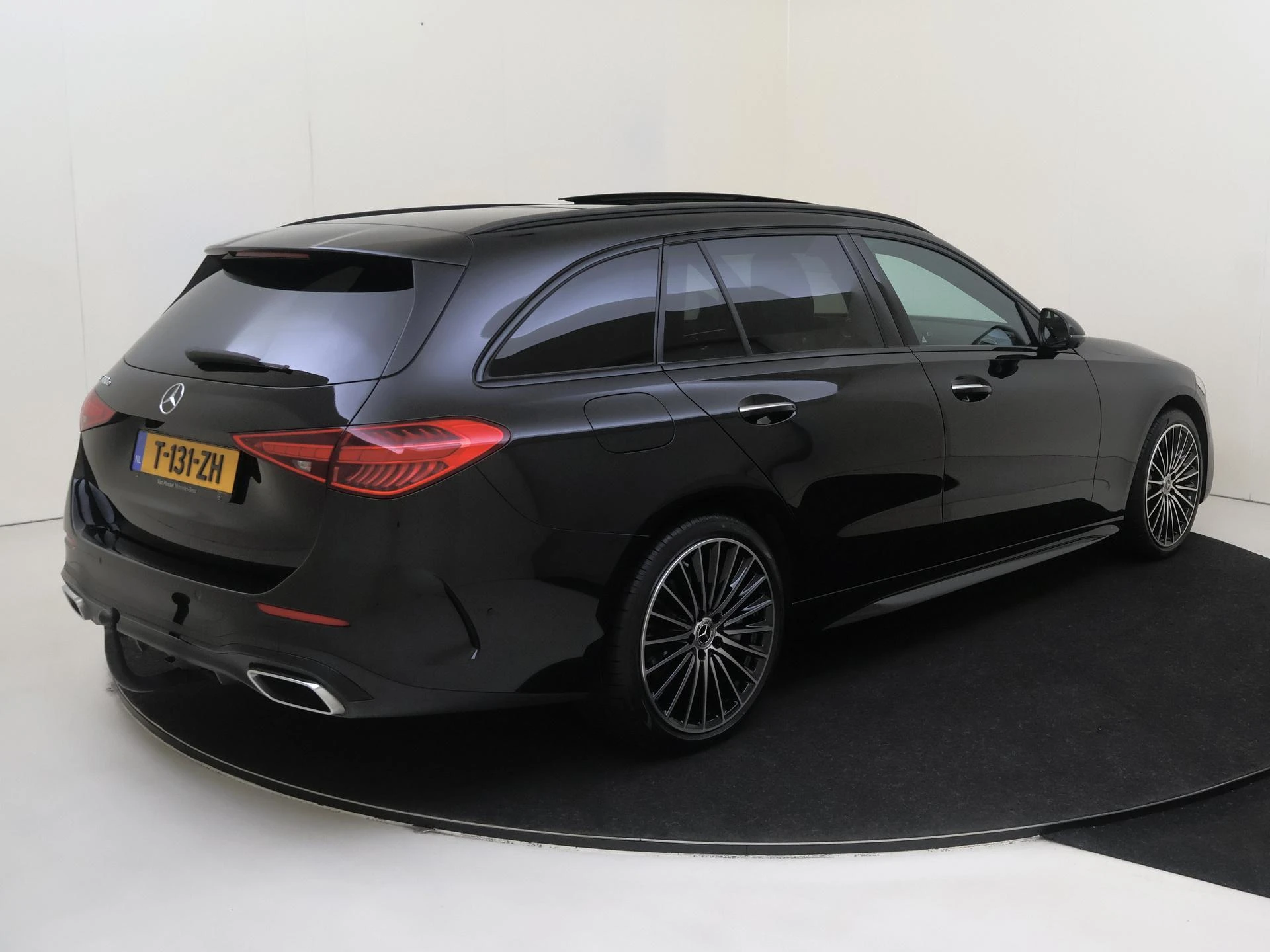 Mercedes-Benz C-Klasse met kenteken 94 – autofoto 3