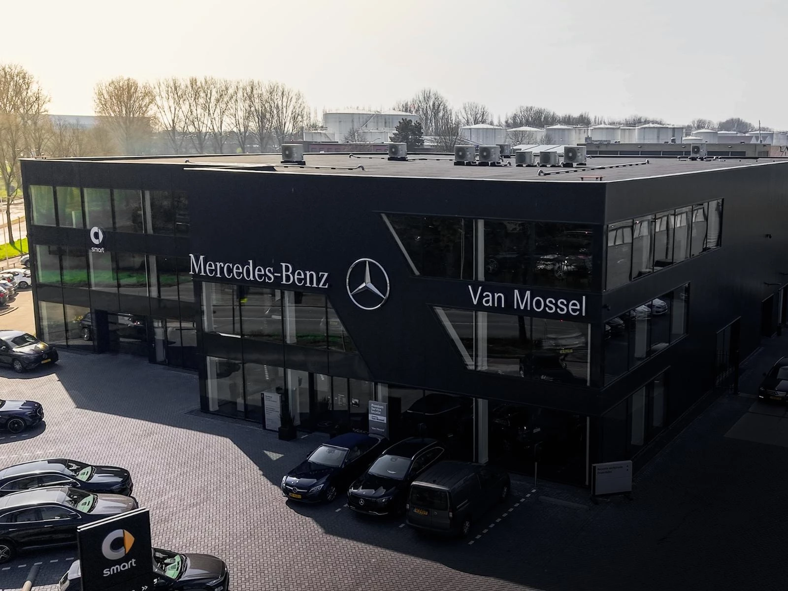 Mercedes-Benz GLB met kenteken KXT-75-S – autofoto 2