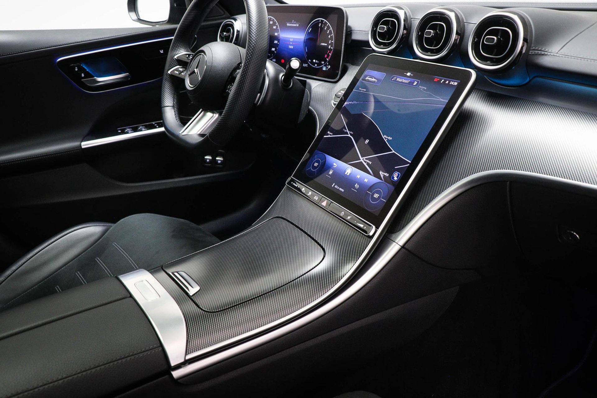 Mercedes-Benz C-Klasse met kenteken HXT-42-F – autofoto 3