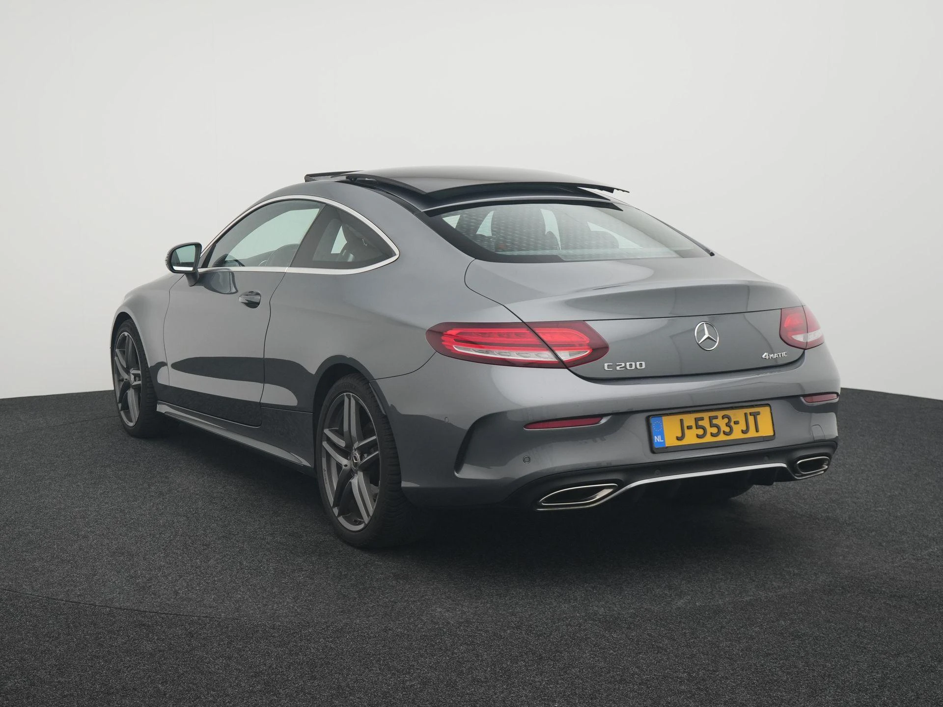 Mercedes-Benz C-Klasse met kenteken J-553-JT – autofoto 3