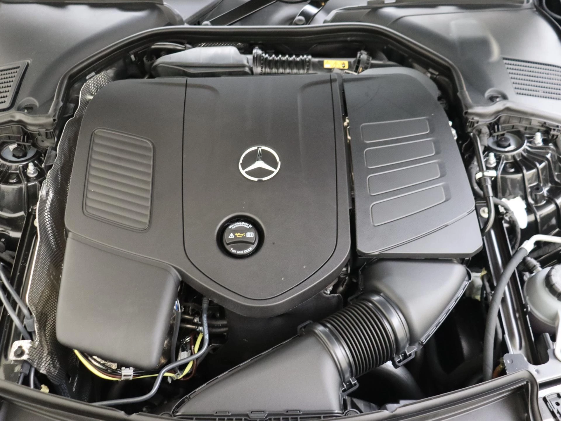 Mercedes-Benz C-Klasse met kenteken JGL-94-N – autofoto 4