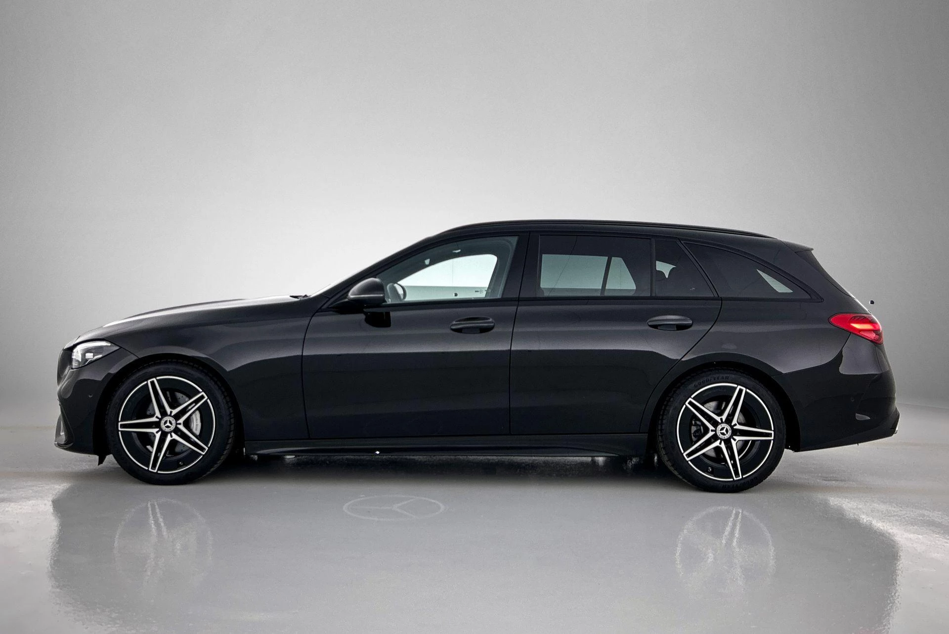 Mercedes-Benz C-Klasse met kenteken R-671-BS – autofoto 5