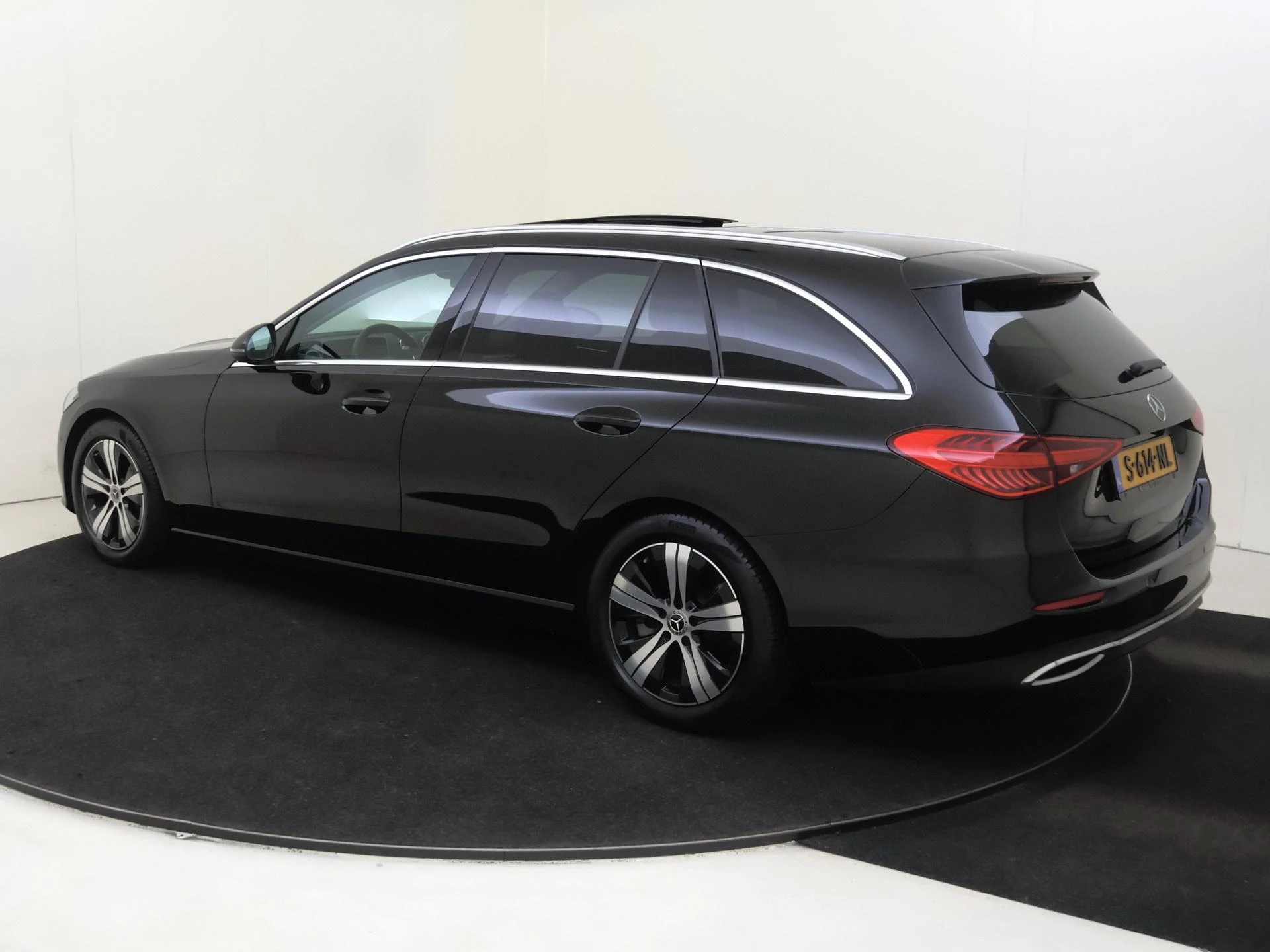 Mercedes-Benz C-Klasse met kenteken S-614-NL – autofoto 3