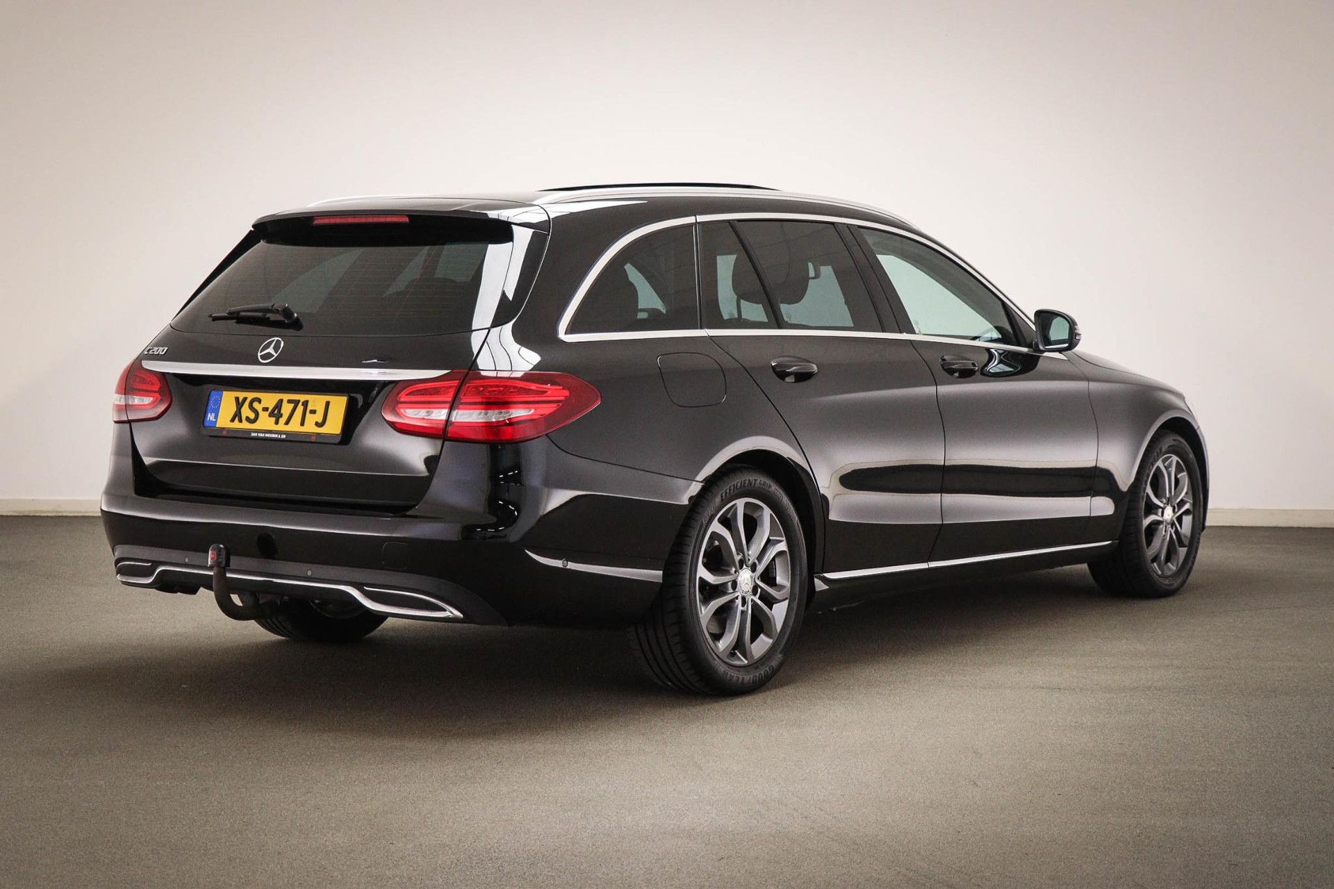 Mercedes-Benz C-Klasse met kenteken XS-471-J – autofoto 2