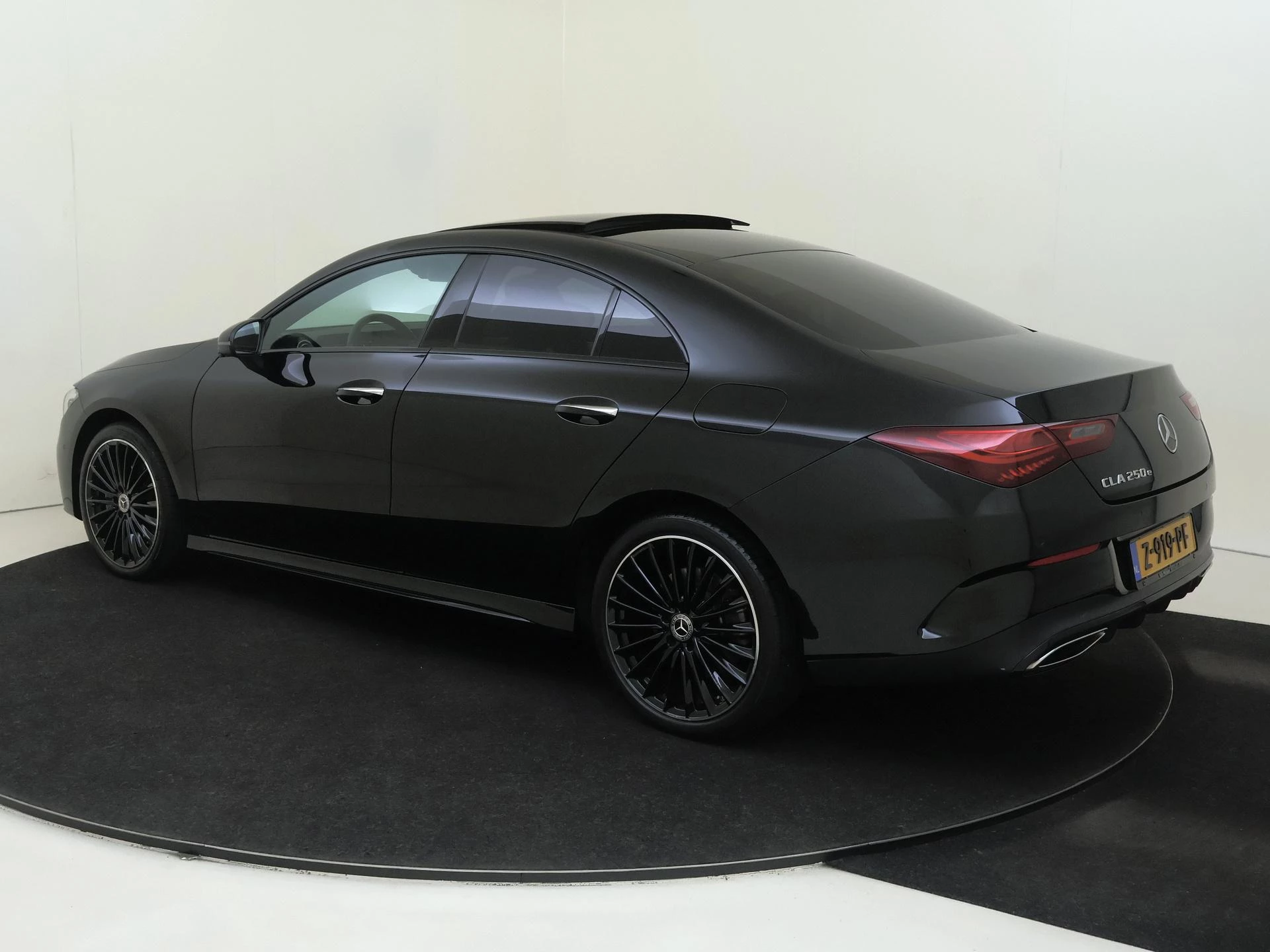 Mercedes-Benz CLA met kenteken 11100 – autofoto 4