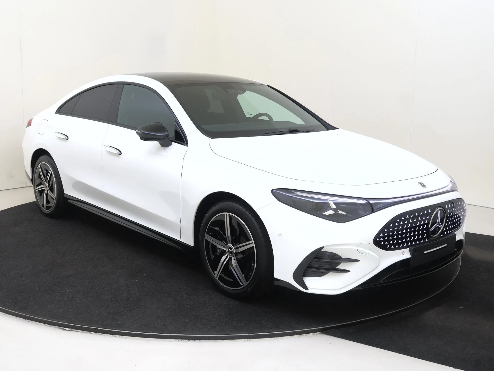 Mercedes-Benz CLA – autofoto 3