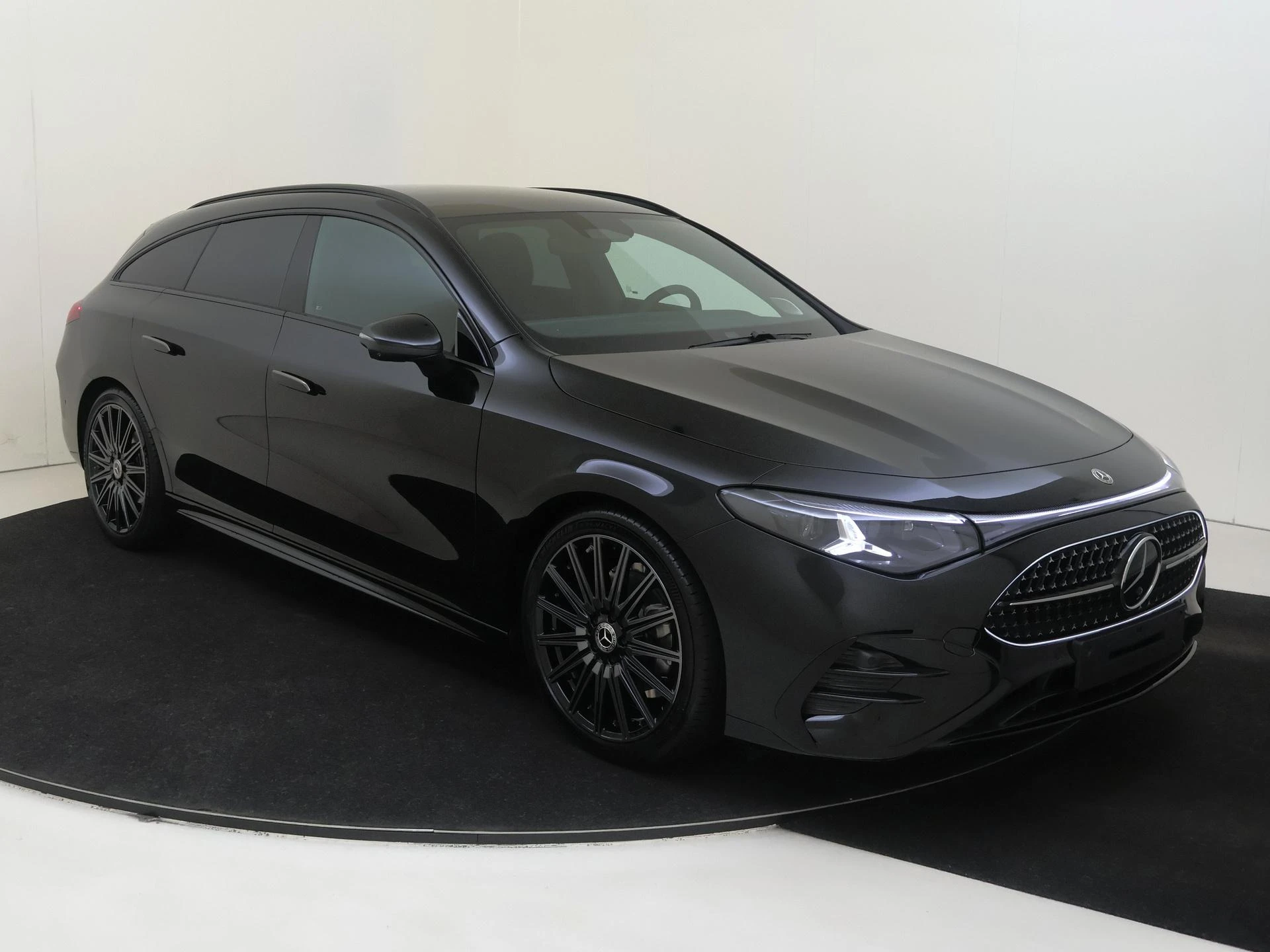 Mercedes-Benz CLA – autofoto 3
