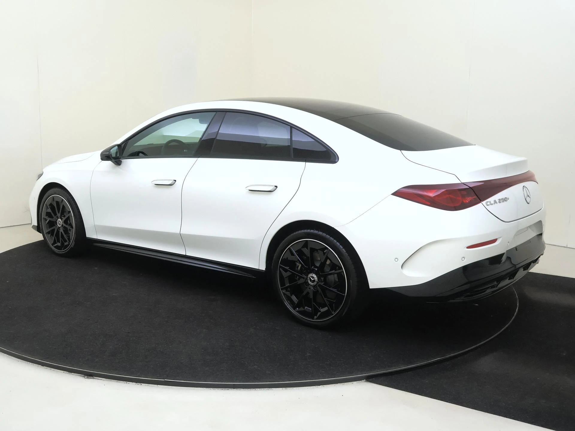 Mercedes-Benz CLA – autofoto 4