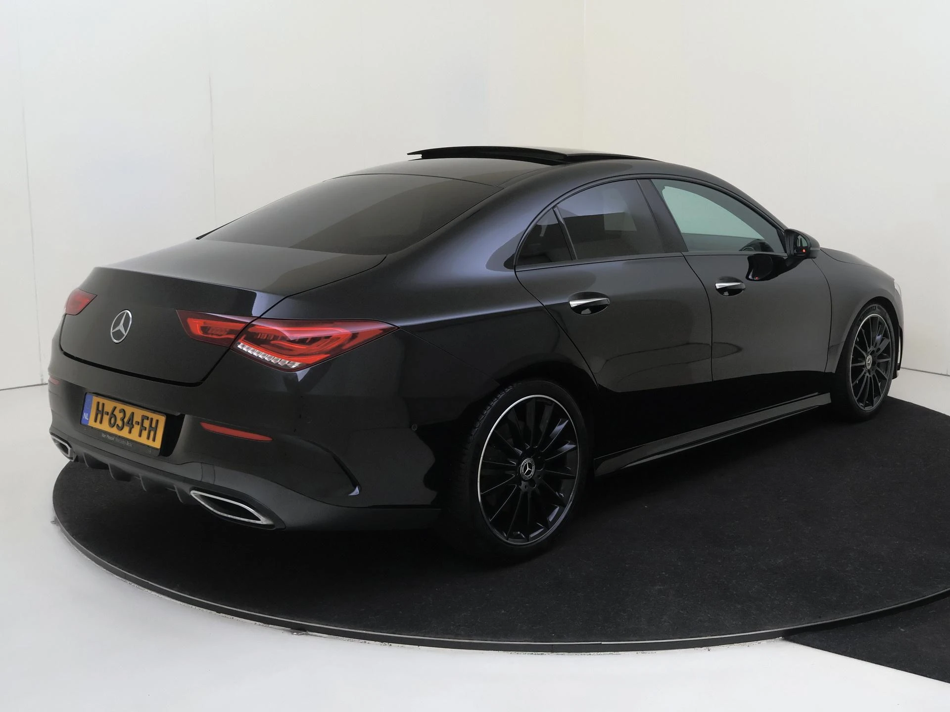 Mercedes-Benz CLA met kenteken H-634-FH – autofoto 5