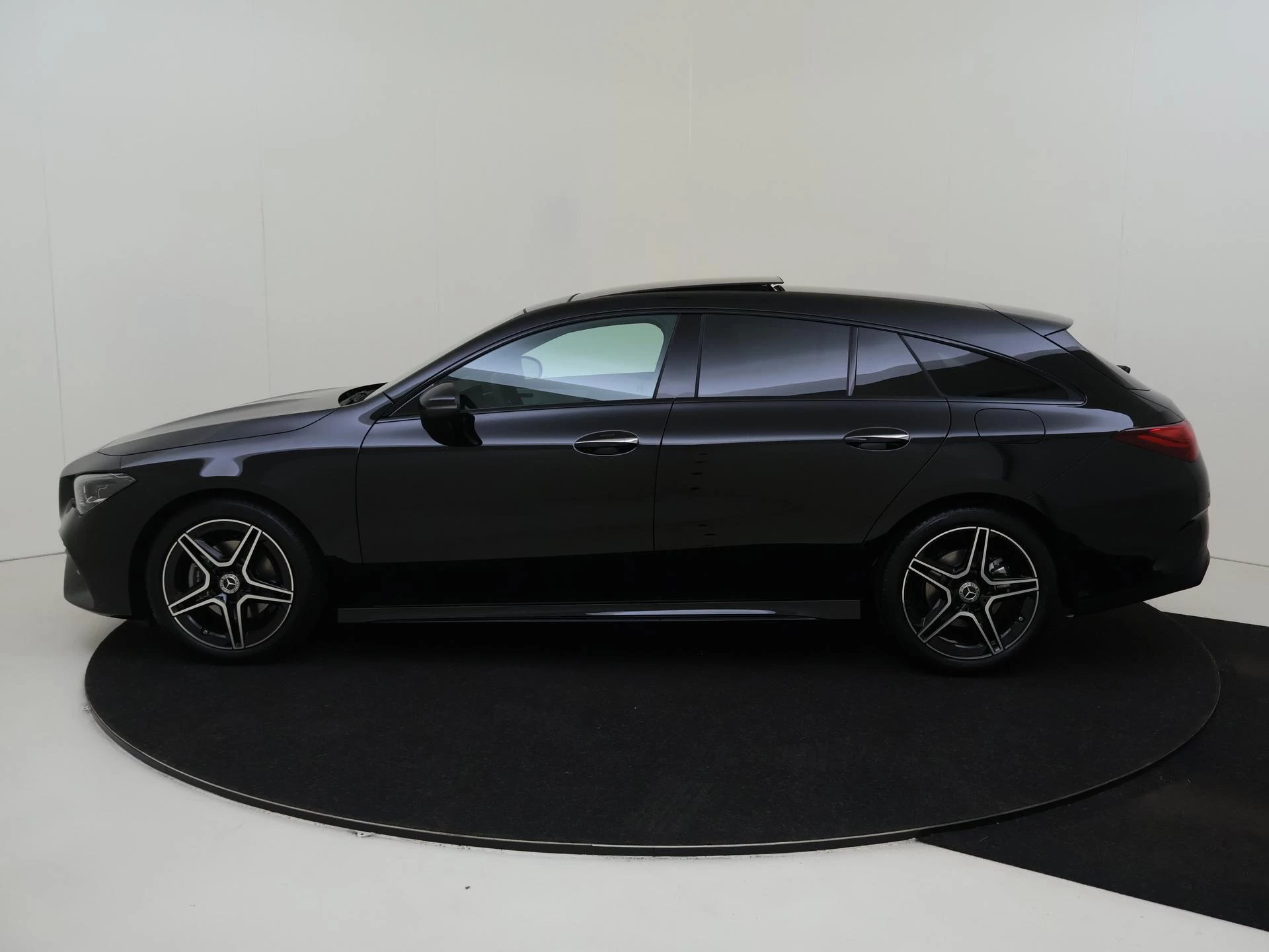 Mercedes-Benz CLA met kenteken JGX-52-T – autofoto 3