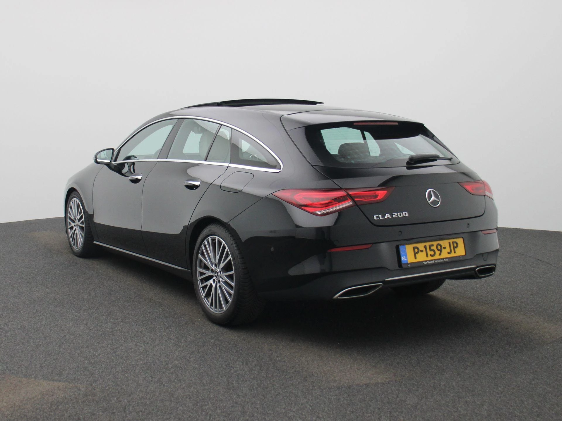 Mercedes-Benz CLA met kenteken P-159-JP – autofoto 4