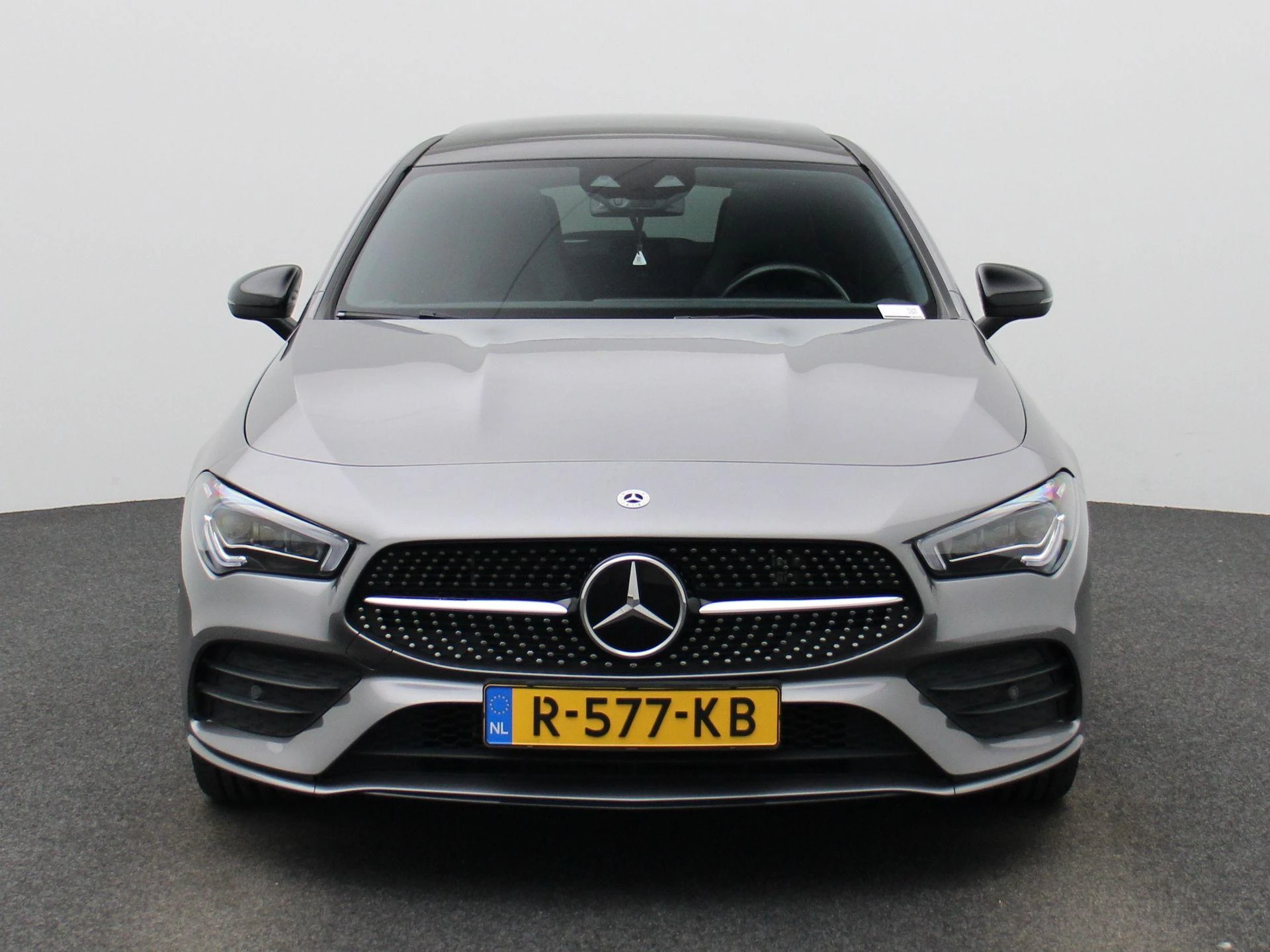 Mercedes-Benz CLA met kenteken R-577-KB – autofoto 4