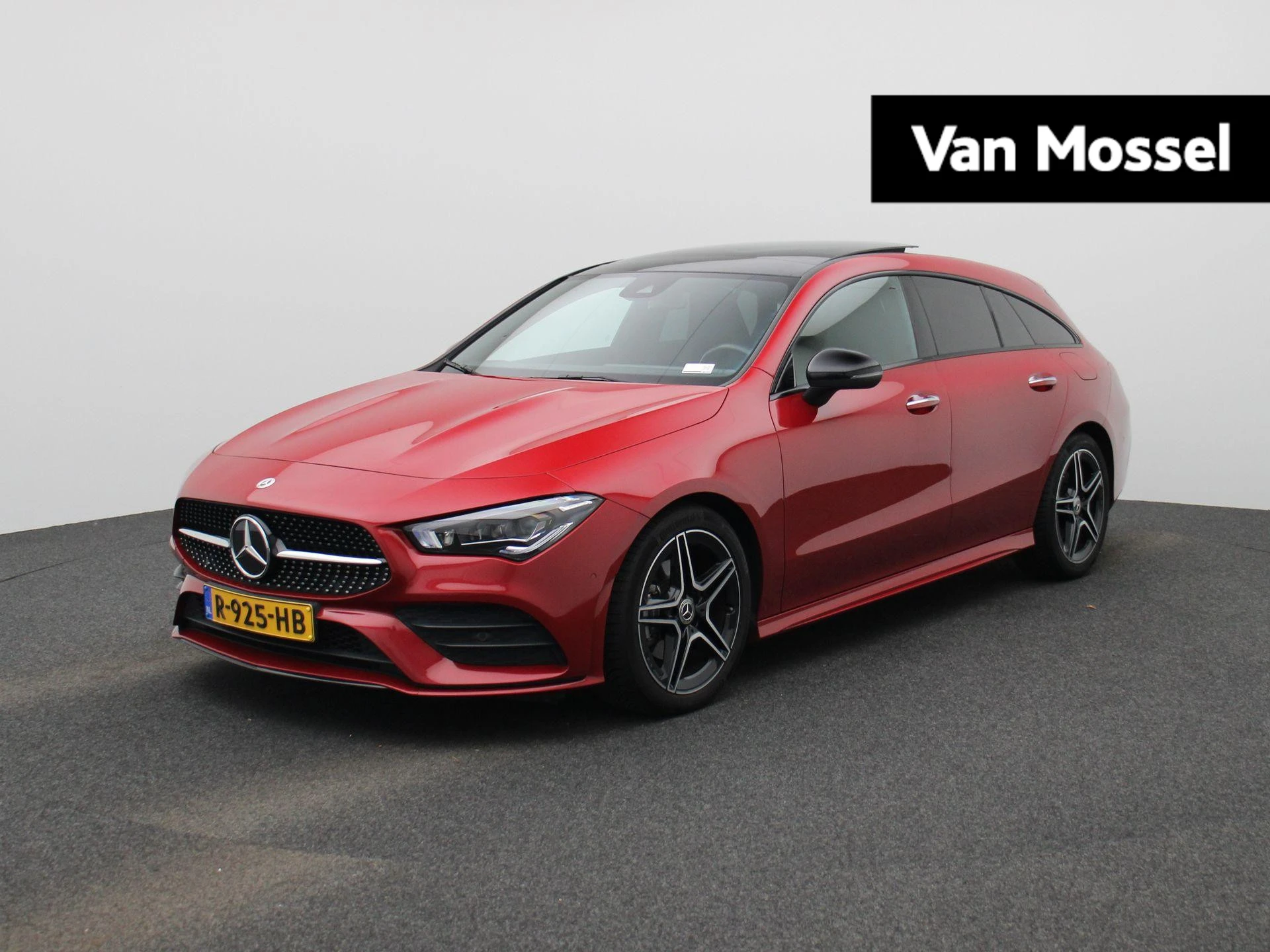 Mercedes-Benz CLA met kenteken R-925-HB – autofoto 2