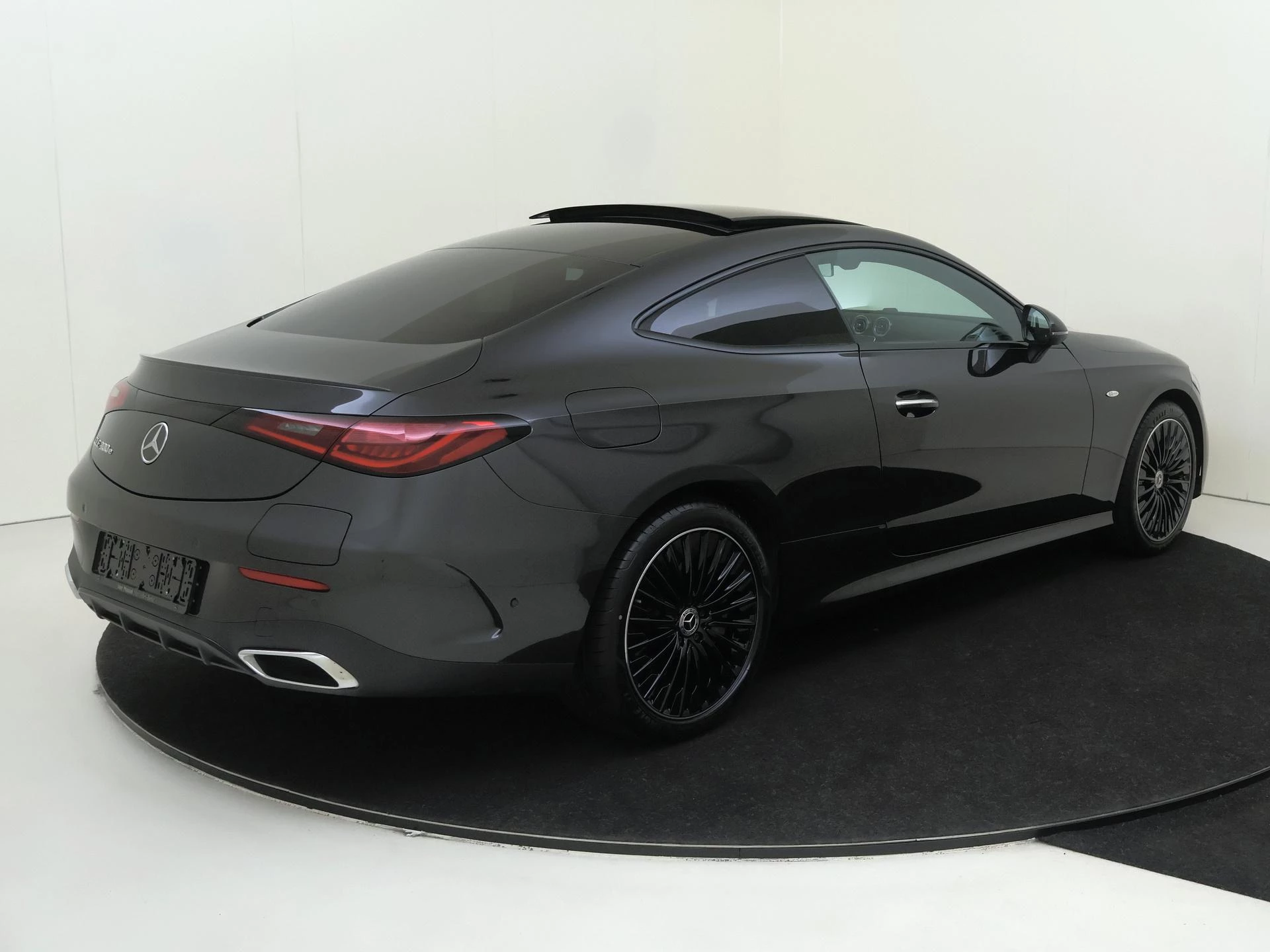 Mercedes-Benz CLE met kenteken 06100 – autofoto 4