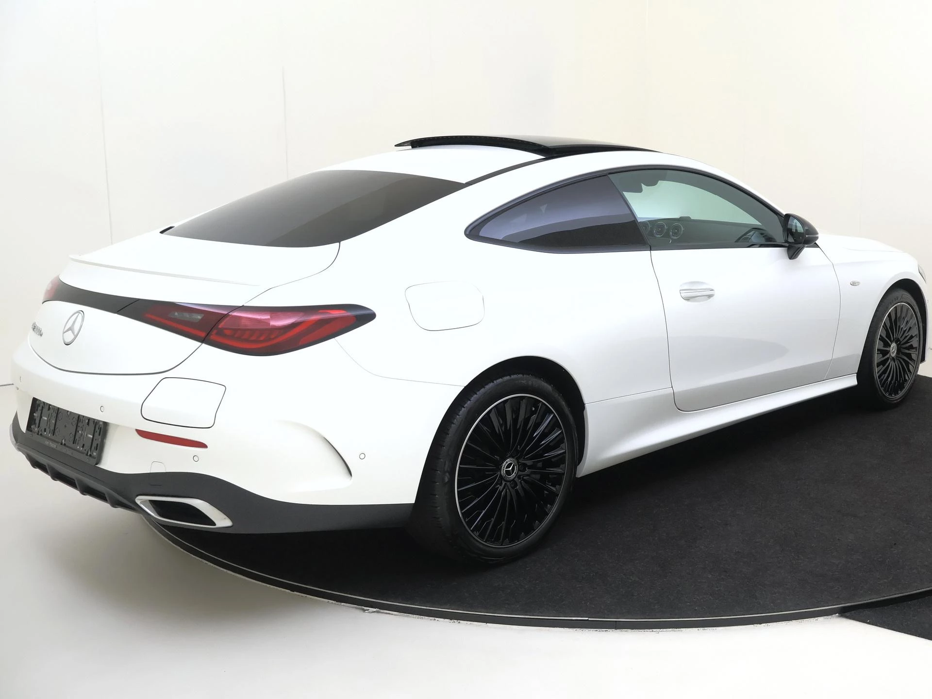Mercedes-Benz CLE met kenteken 06100 – autofoto 5