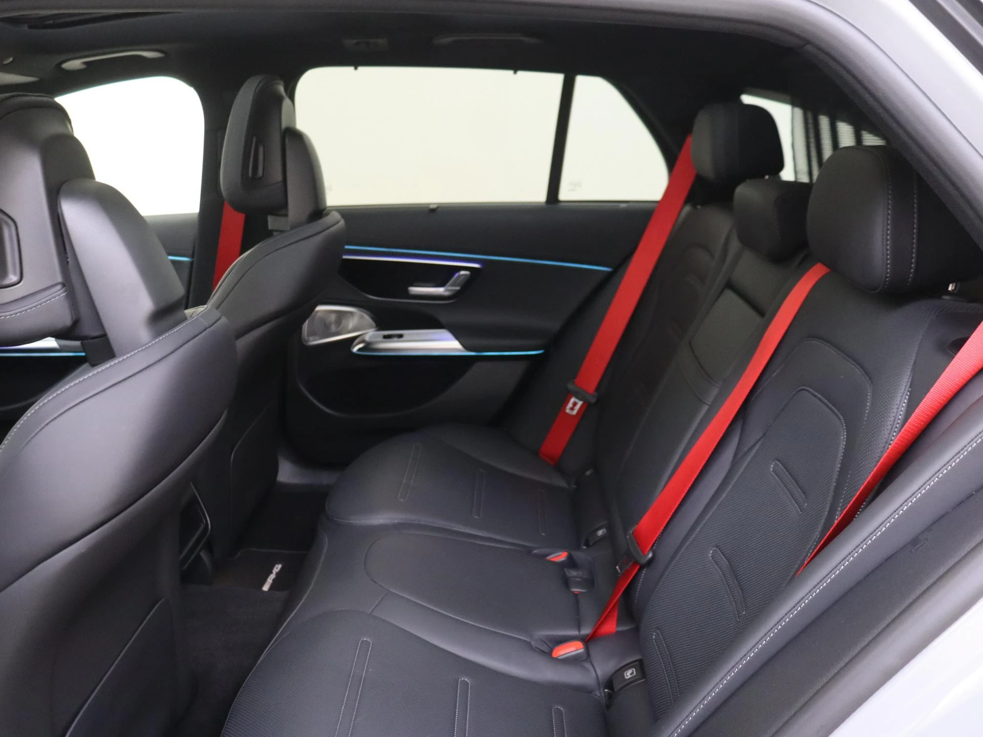 Mercedes-Benz E-Klasse met kenteken 10100 – autofoto 5