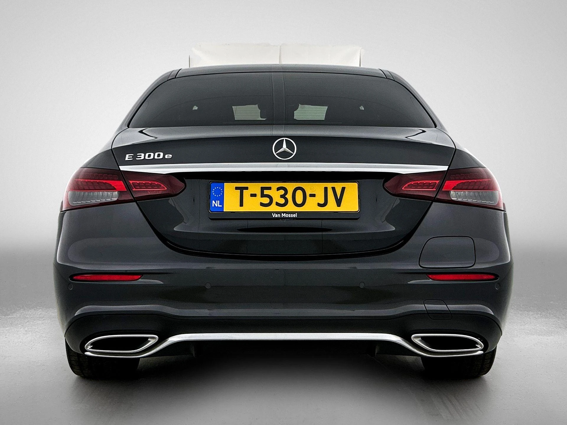 Mercedes-Benz E-Klasse met kenteken 16100 – autofoto 5