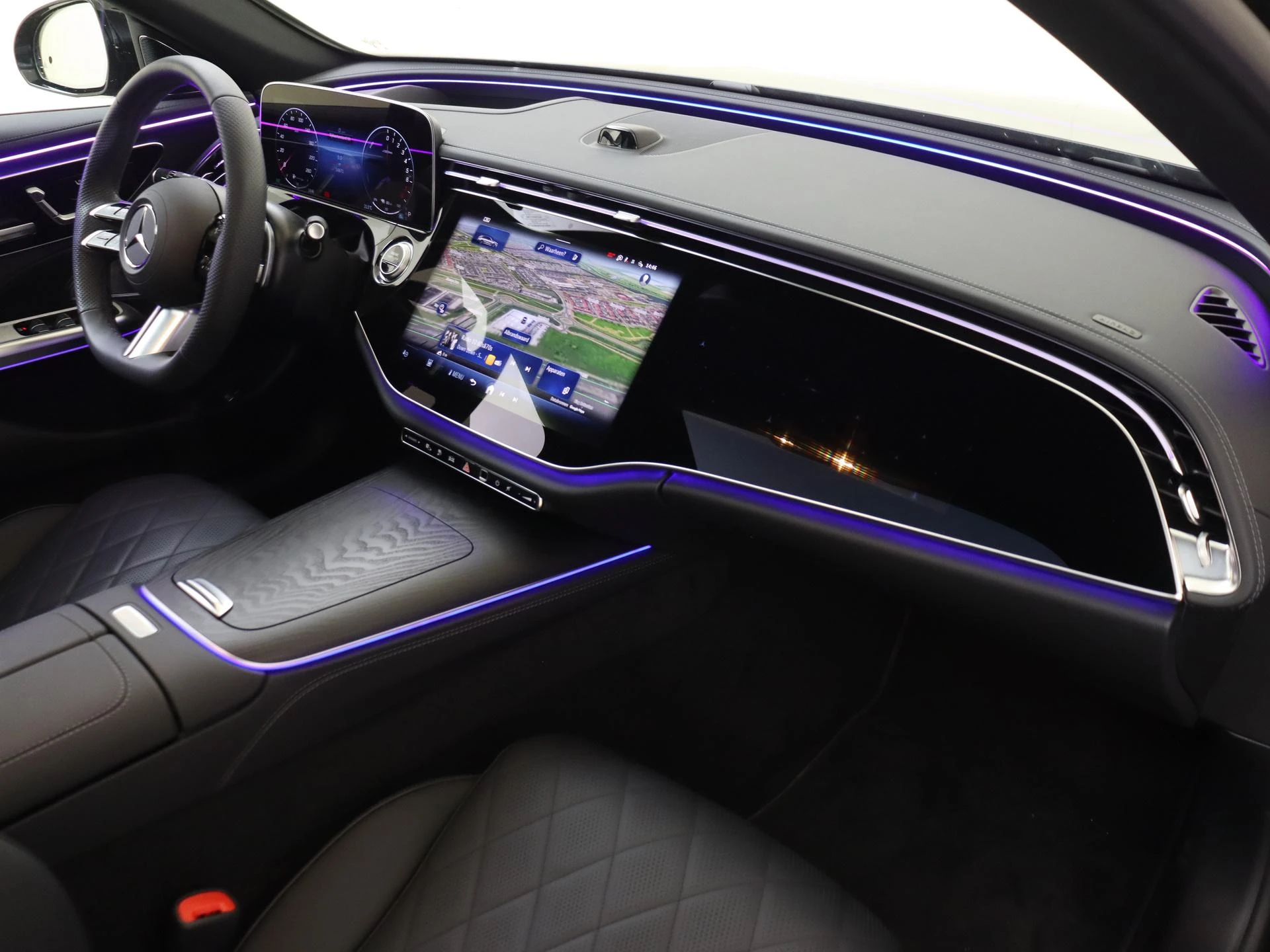 Mercedes-Benz E-Klasse met kenteken 22100 – autofoto 4