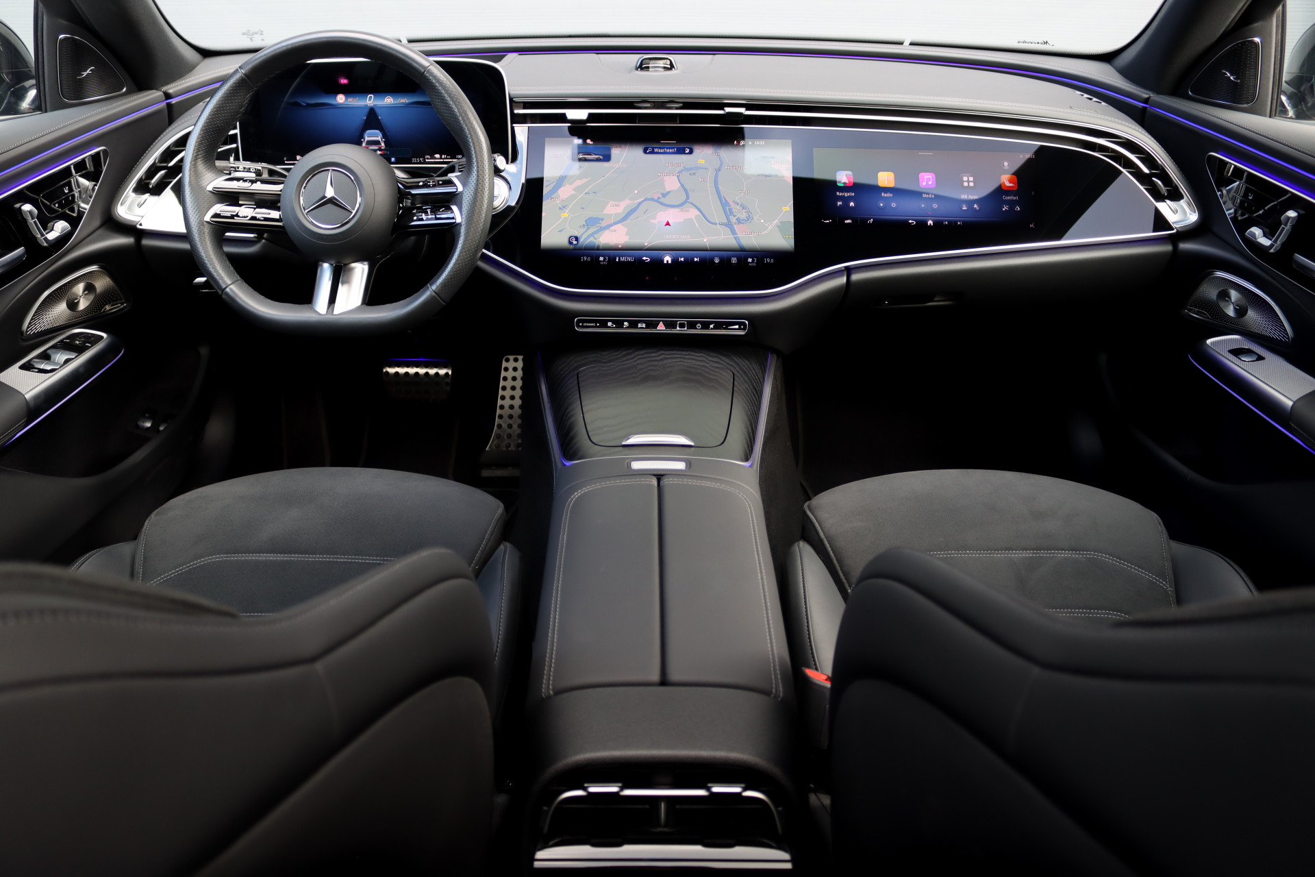 Mercedes-Benz E-Klasse – autofoto 2