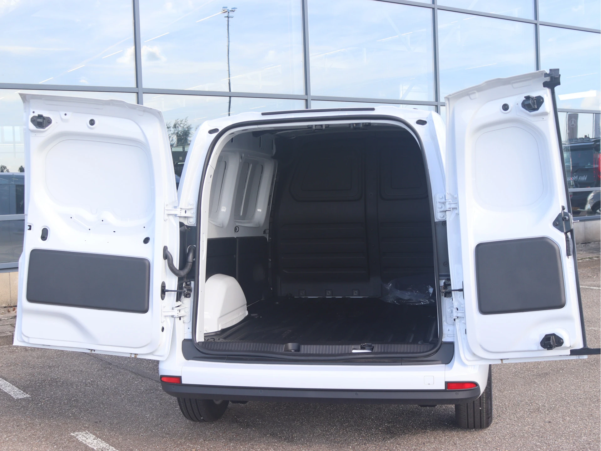 Mercedes-Benz eCitan – autofoto 5