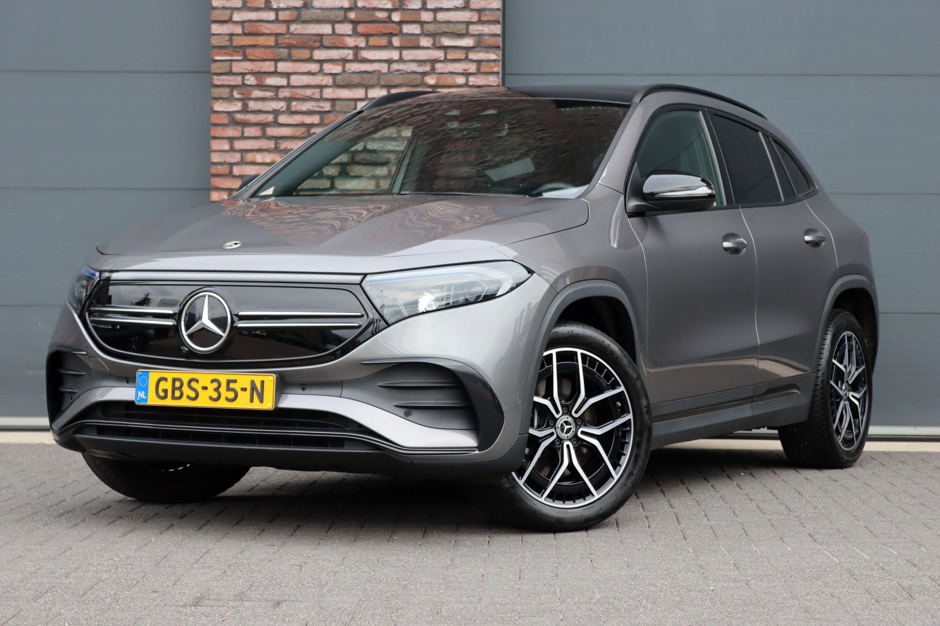 Mercedes-Benz EQA financial lease