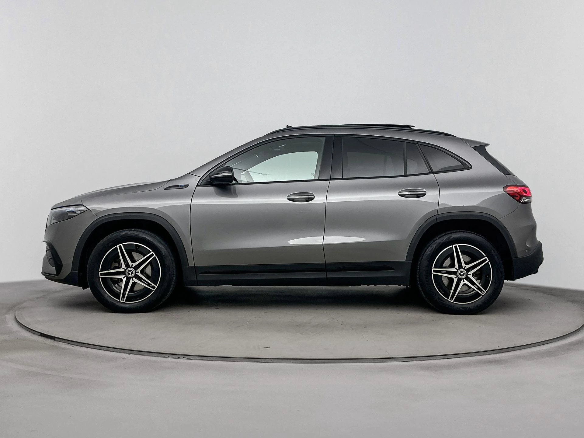 Mercedes-Benz EQA – autofoto 4