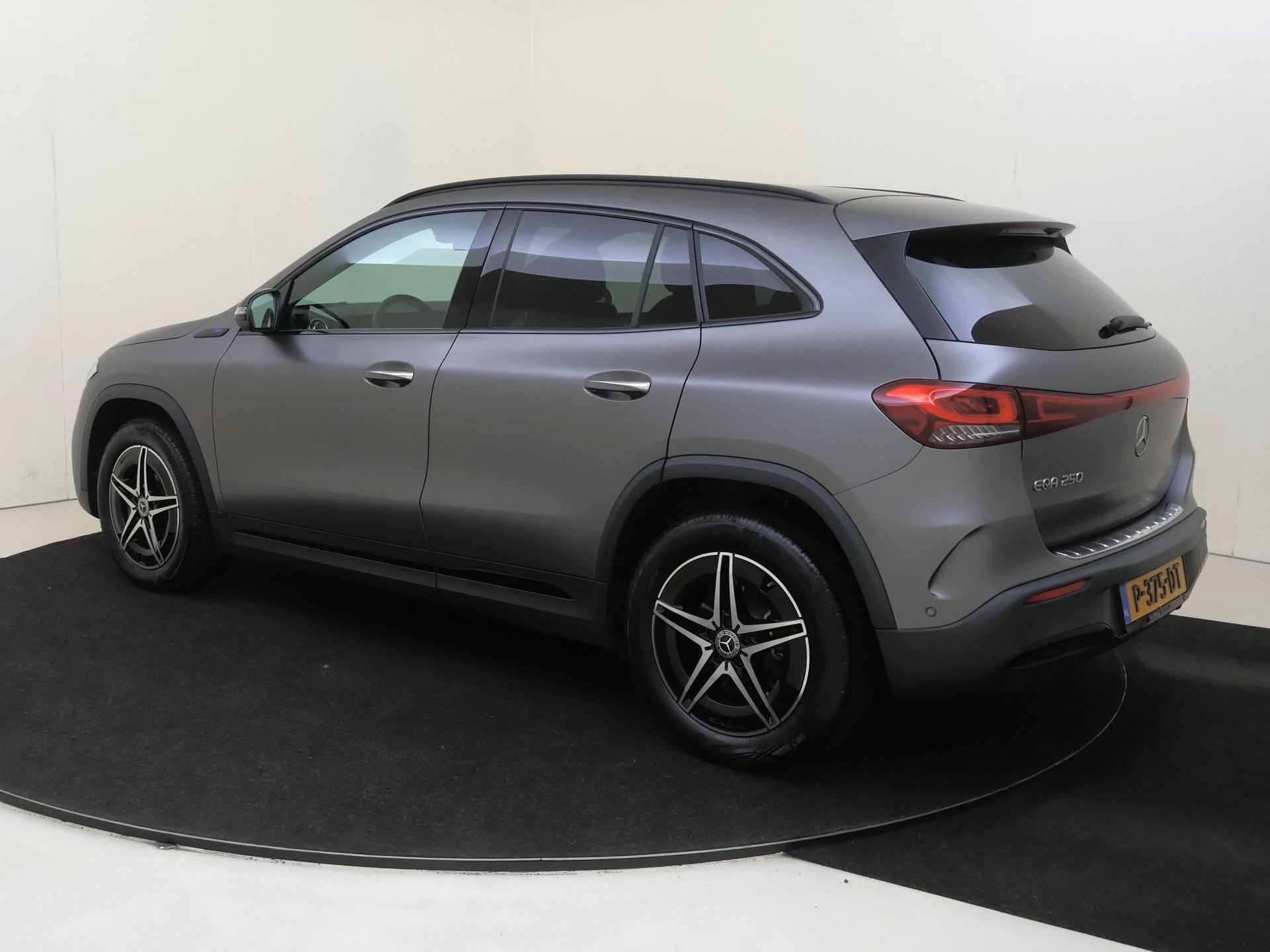 Mercedes-Benz EQA – autofoto 4