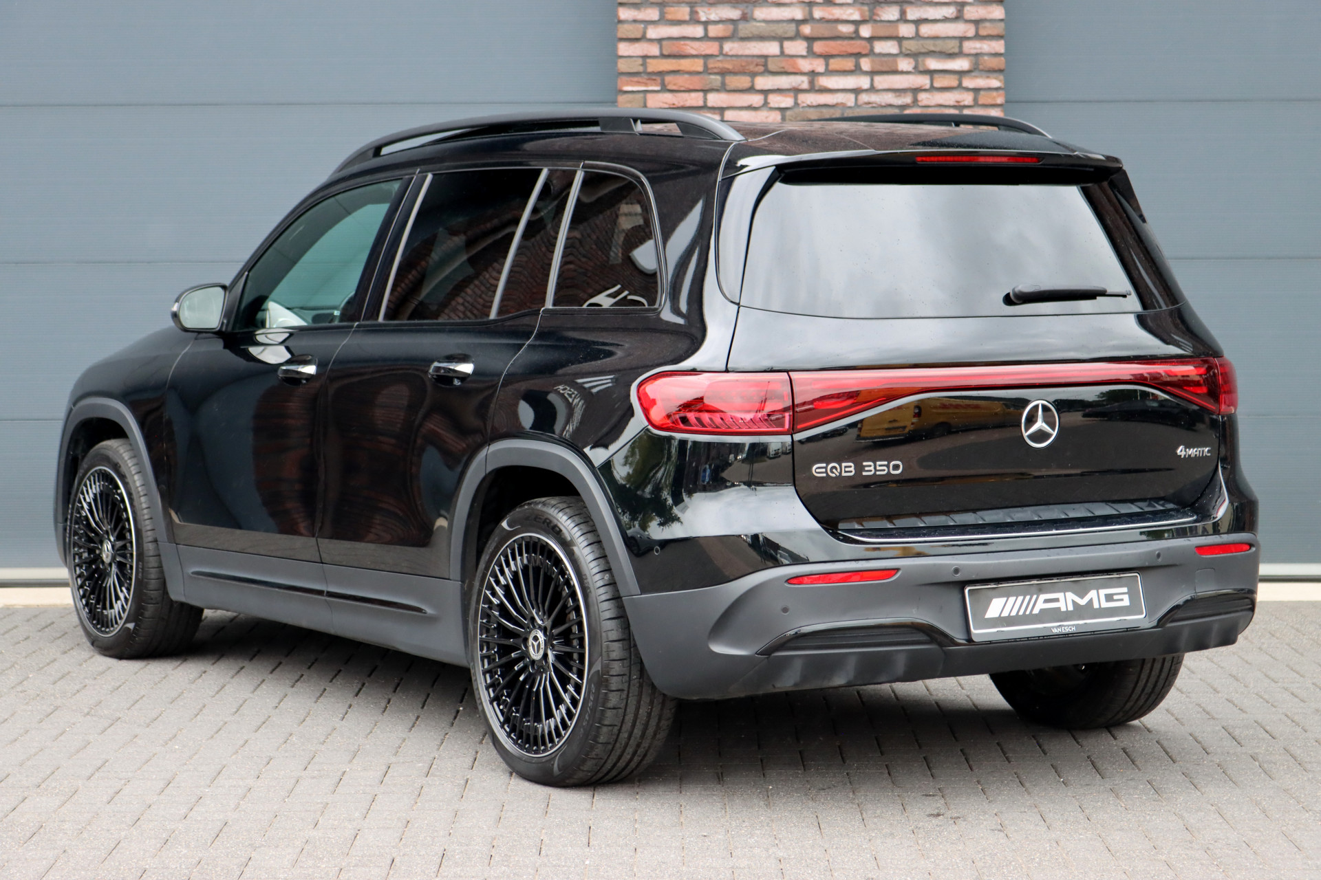 Mercedes-Benz EQB – autofoto 5