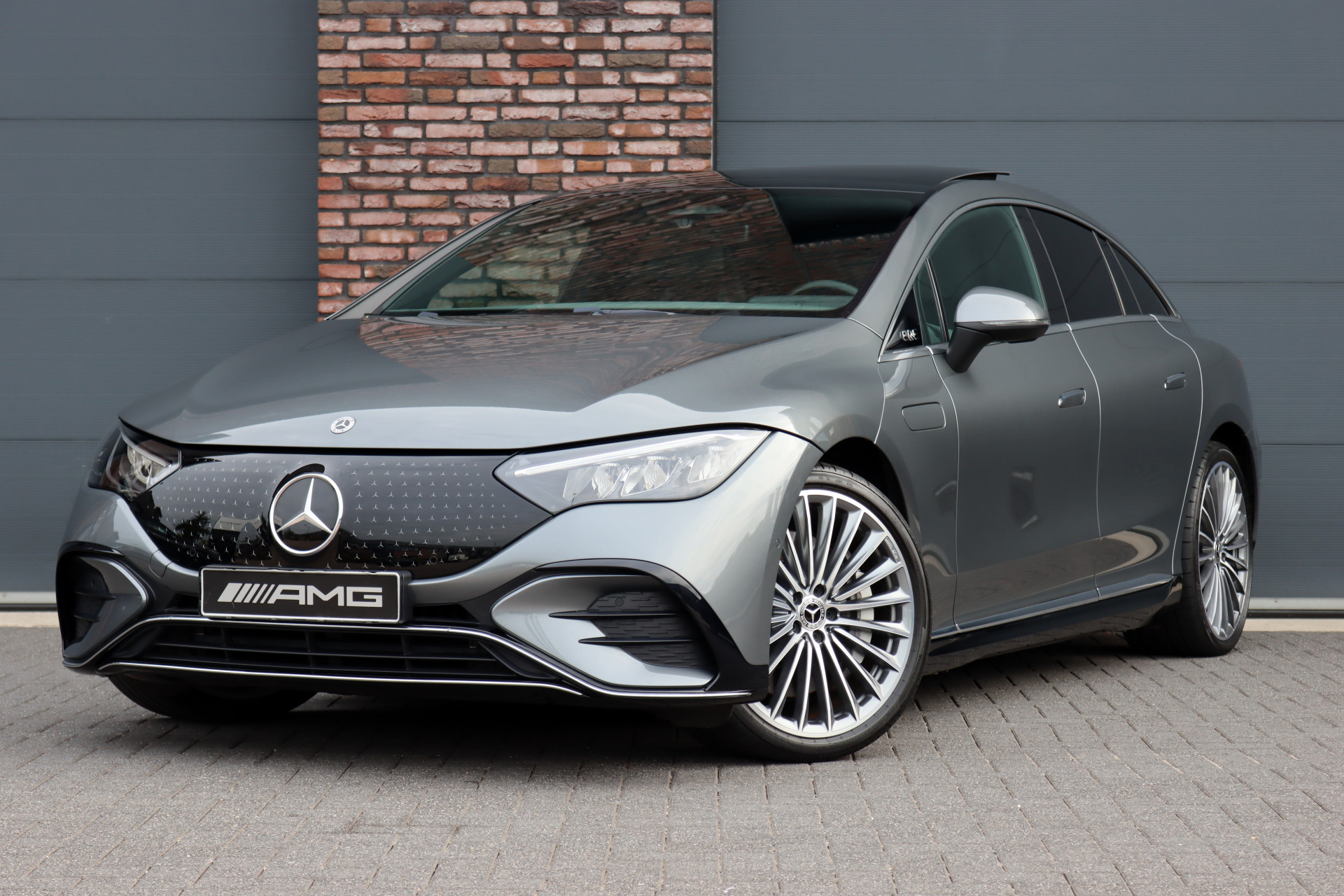 Mercedes-Benz EQE financial lease