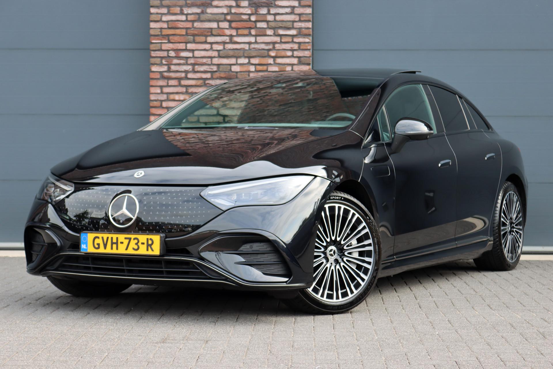 Mercedes-Benz EQE financial lease