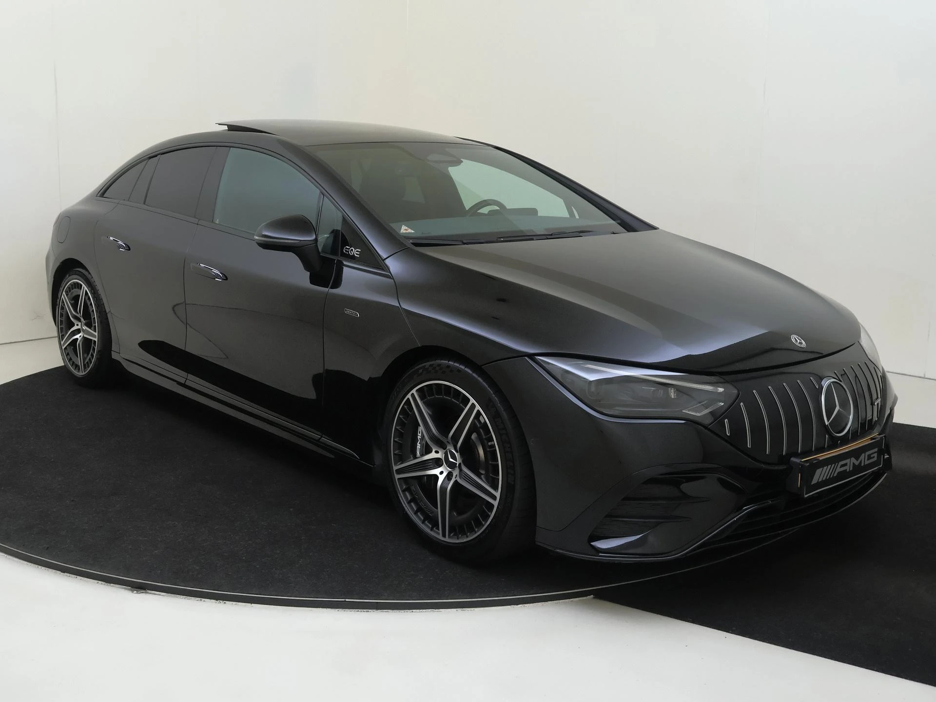 Mercedes-Benz EQE – autofoto 3