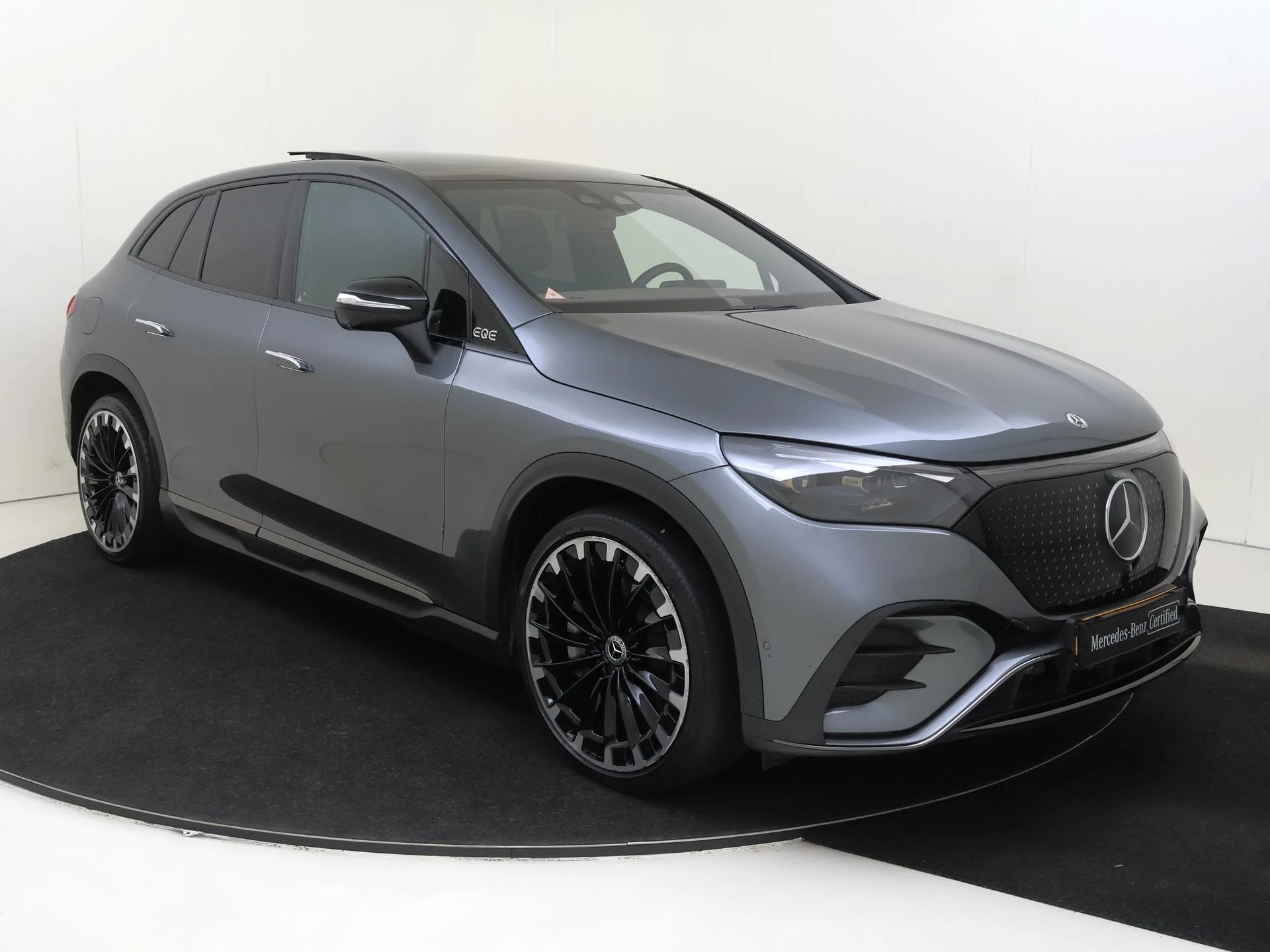 Mercedes-Benz EQE – autofoto 3