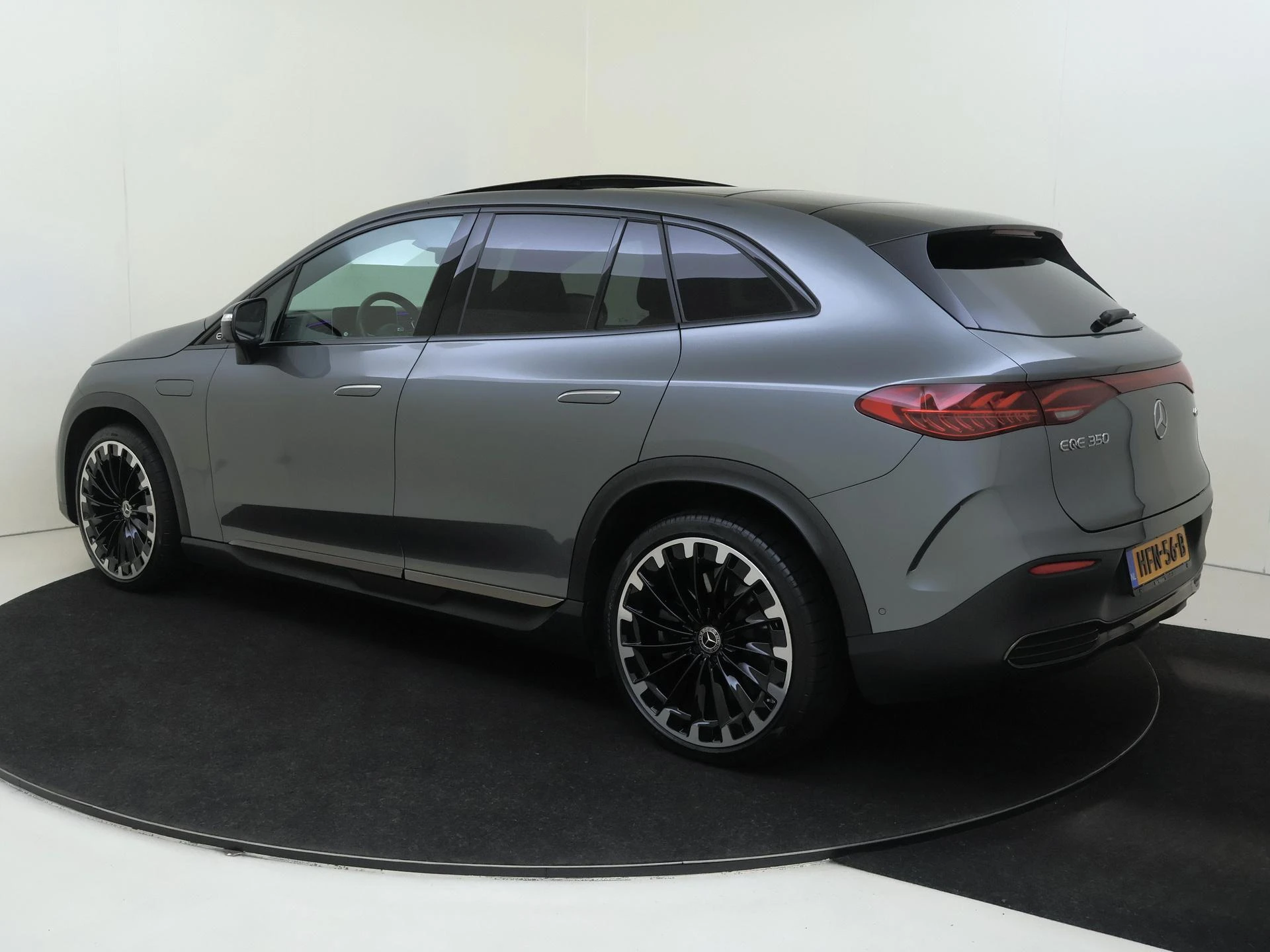 Mercedes-Benz EQE – autofoto 4