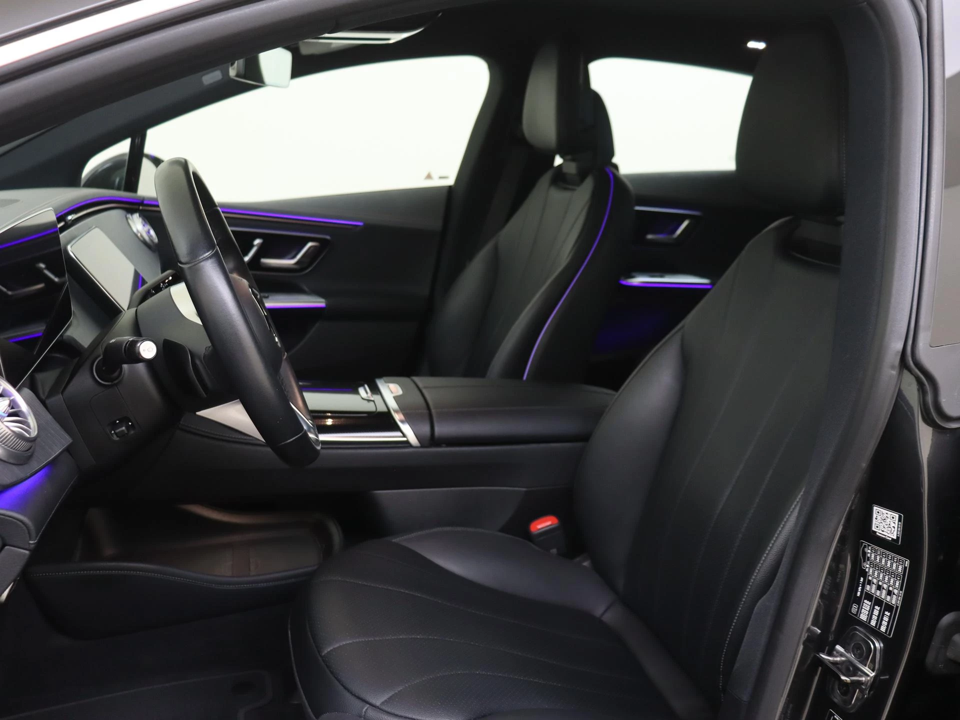 Mercedes-Benz EQE – autofoto 4