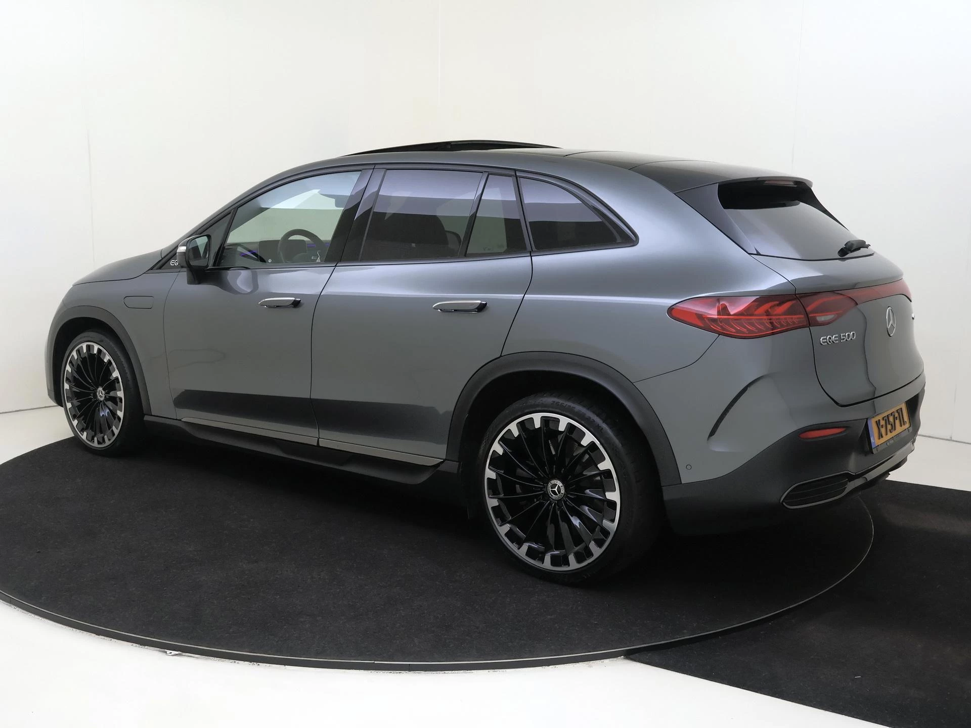 Mercedes-Benz EQE – autofoto 4