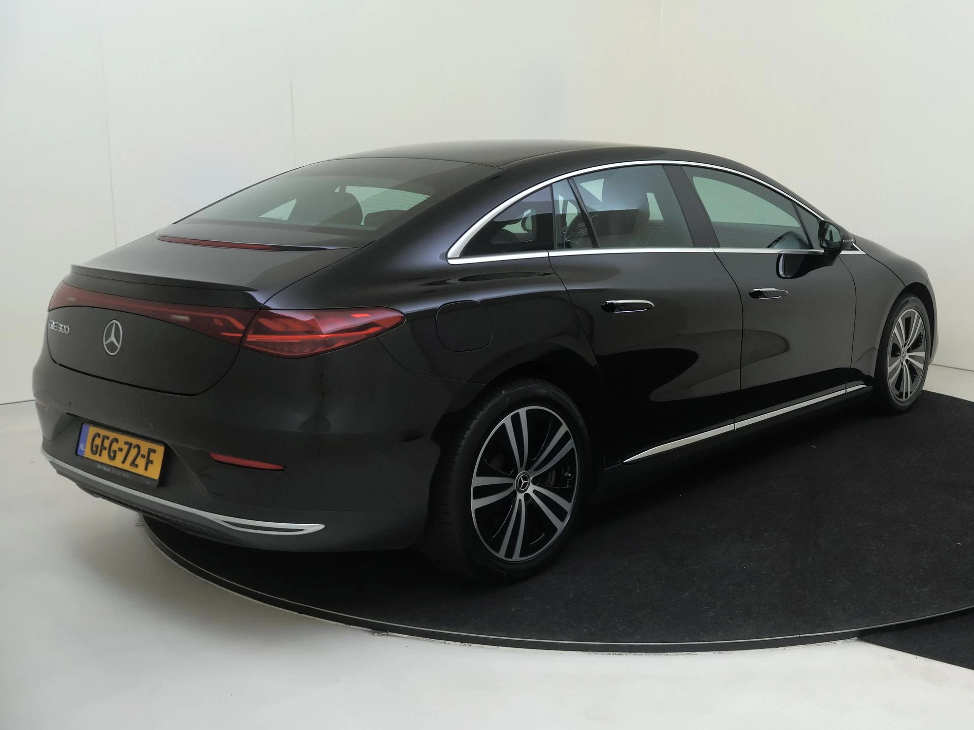 Mercedes-Benz EQE – autofoto 5