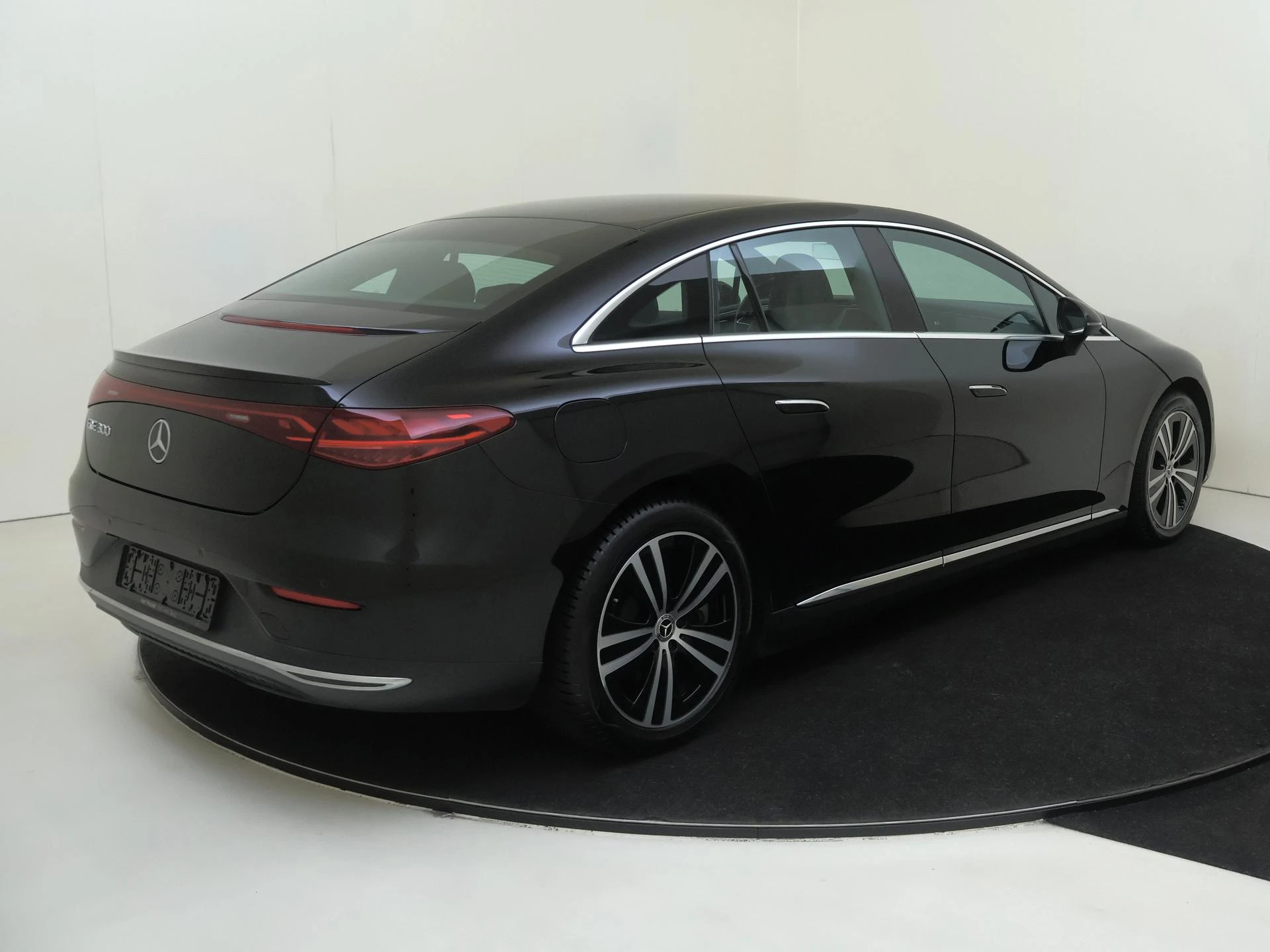 Mercedes-Benz EQE – autofoto 5
