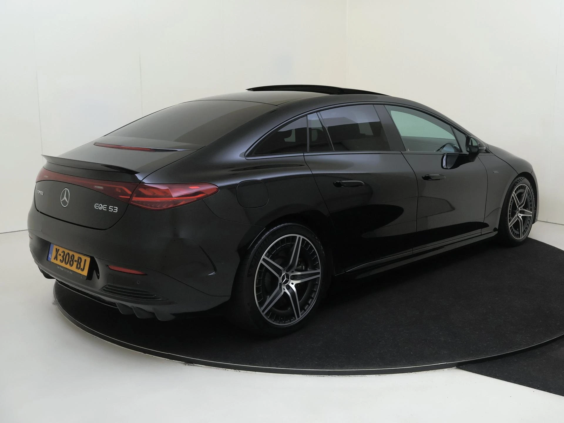 Mercedes-Benz EQE – autofoto 5