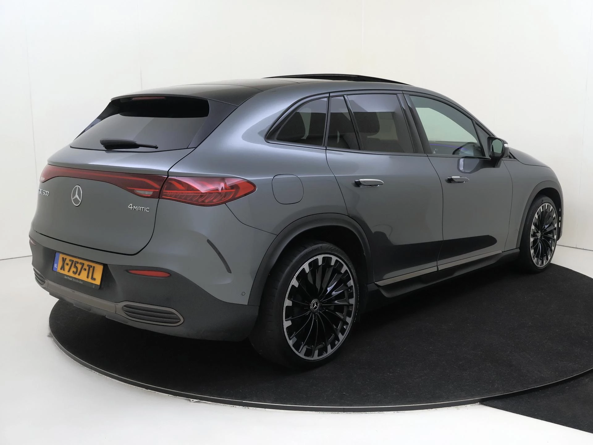 Mercedes-Benz EQE – autofoto 5