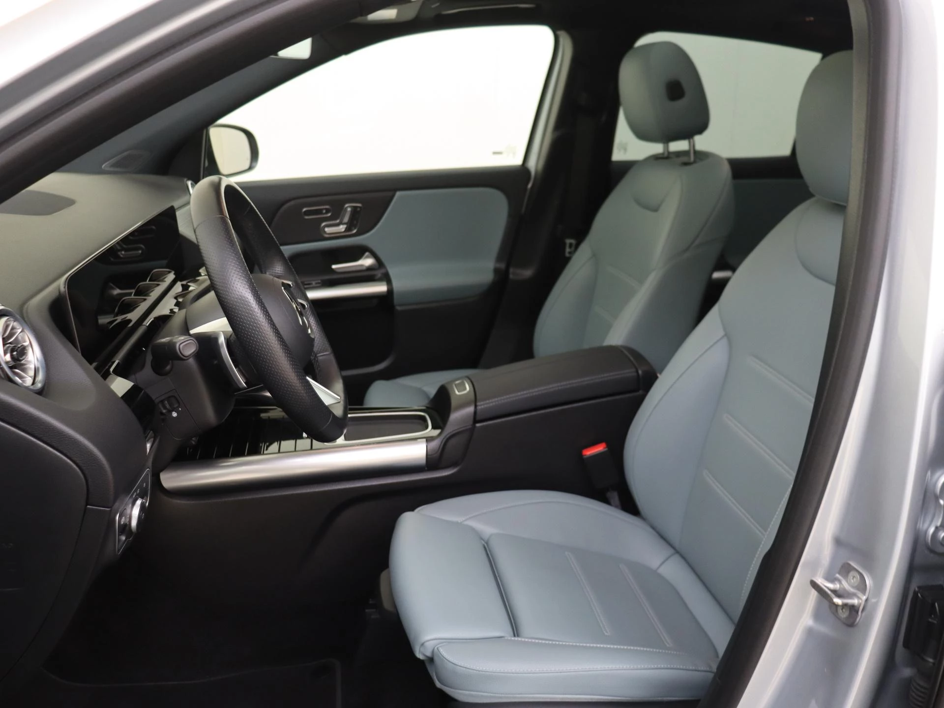 Mercedes-Benz GLA met kenteken 11100 – autofoto 4